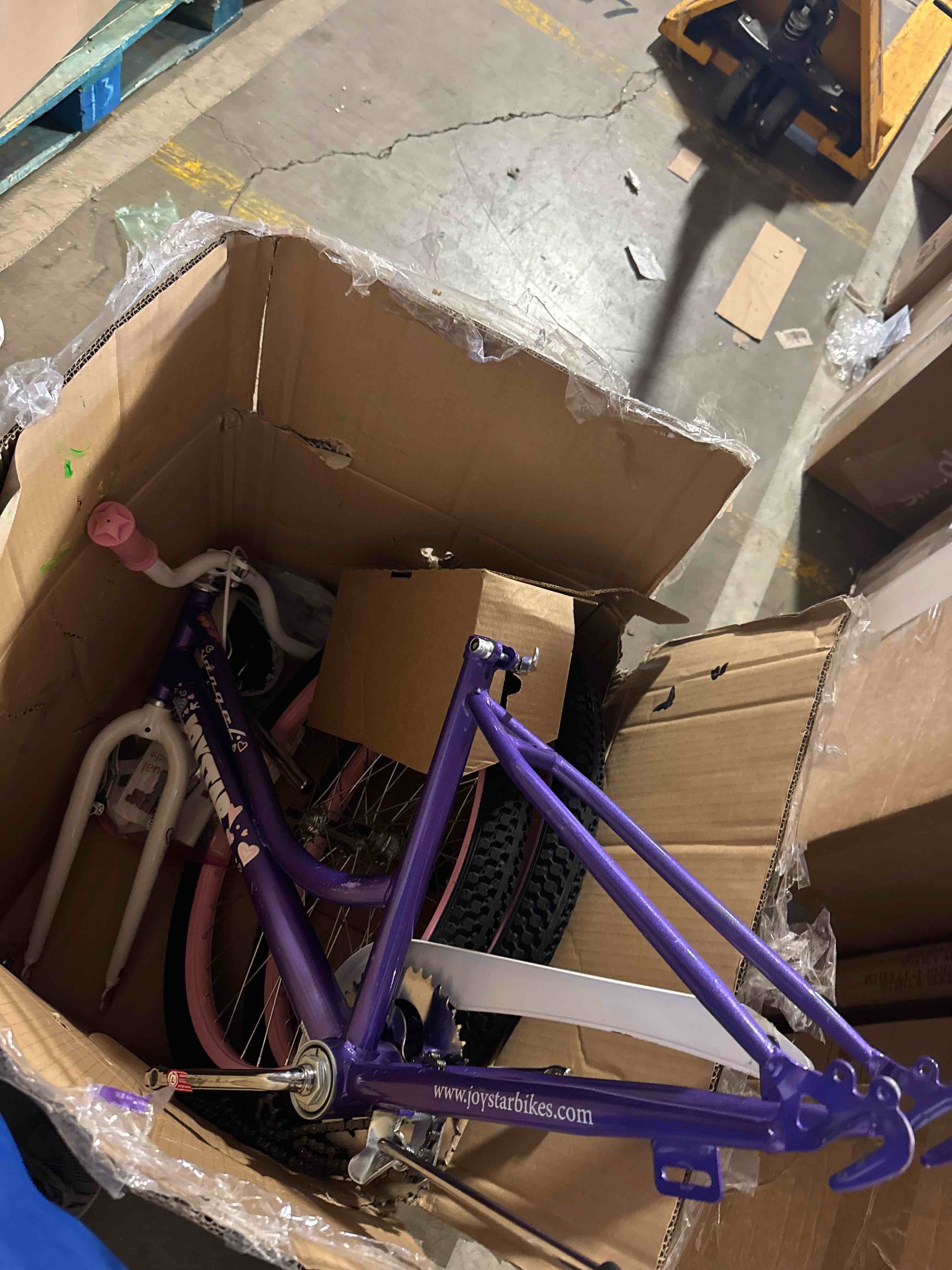 https://s3.amazonaws.com/lotting-images-prod/phillipi/GRA2154208_1759326467516.jpeg