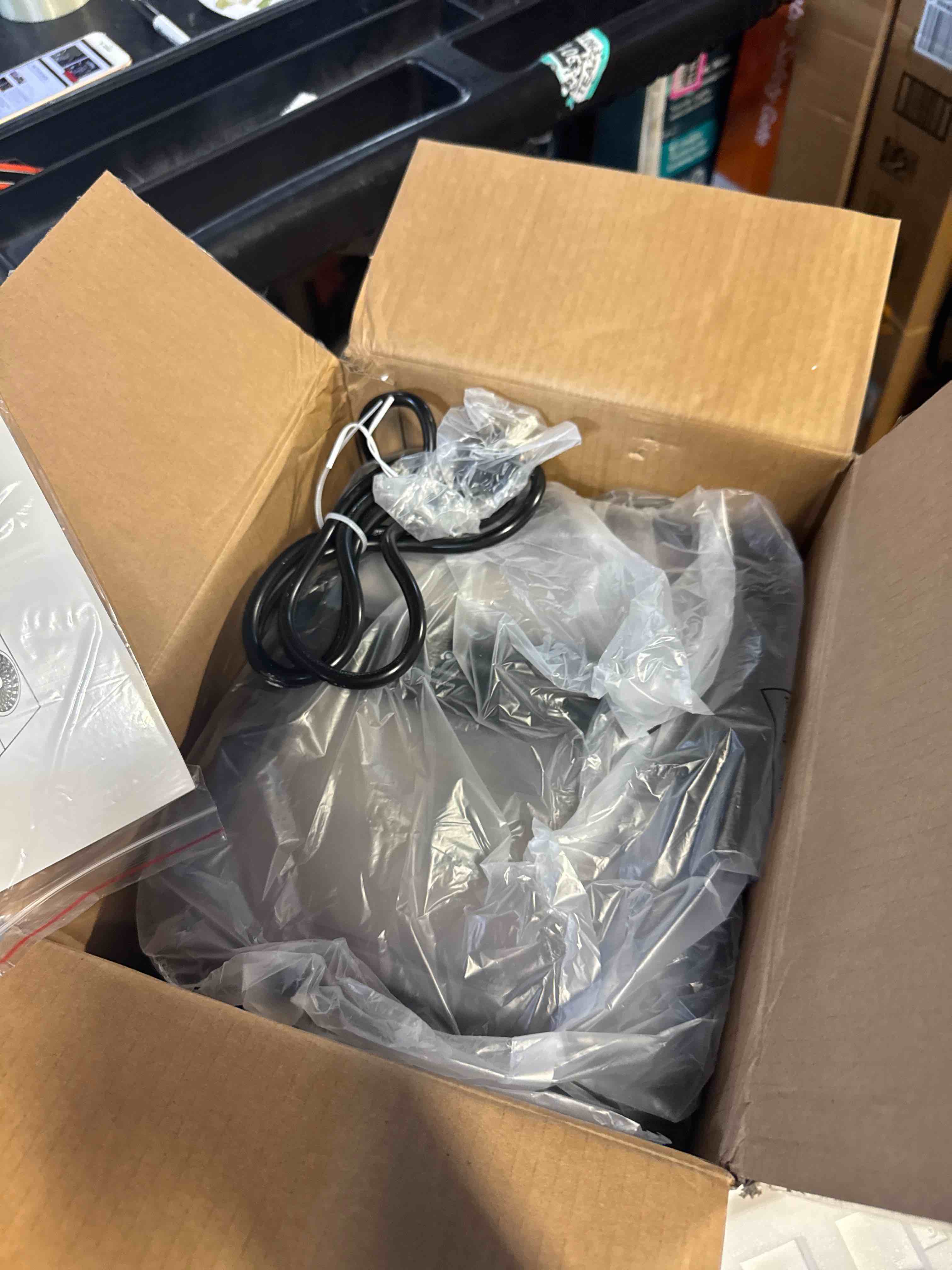 https://s3.amazonaws.com/lotting-images-prod/phillipi/GRA2154221_1759421166213.jpeg