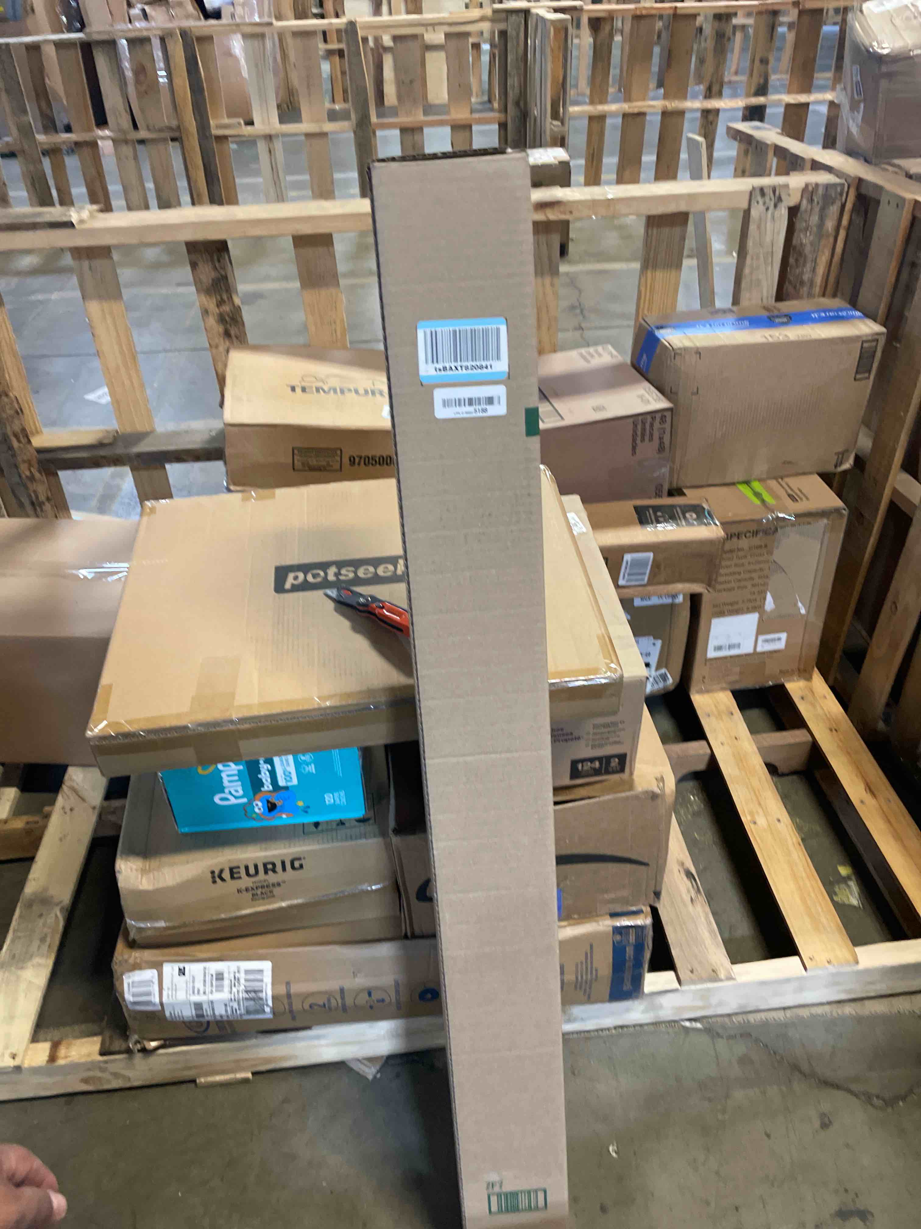 https://s3.amazonaws.com/lotting-images-prod/phillipi/GRA2154316_1760462327420.jpeg