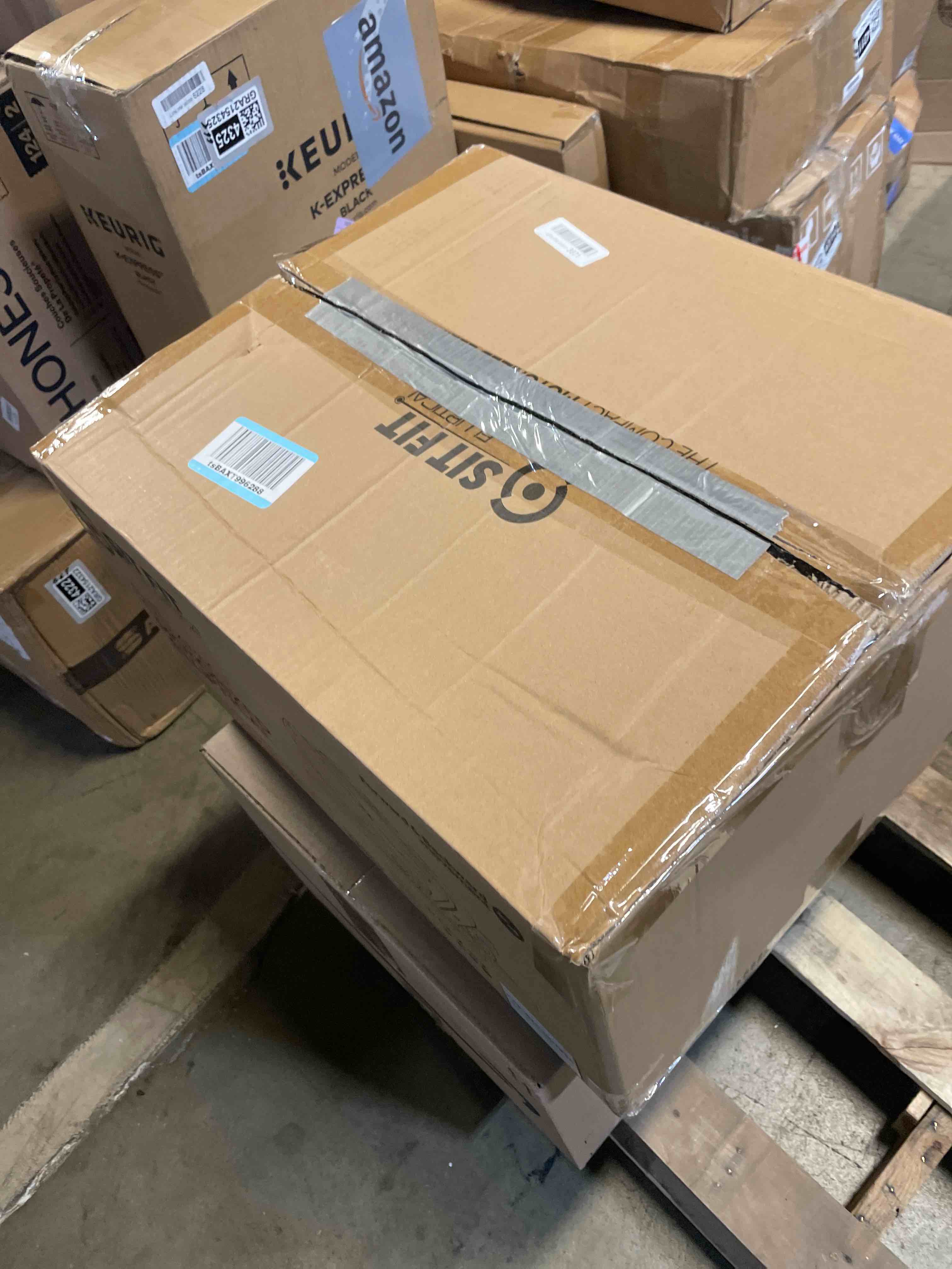 https://s3.amazonaws.com/lotting-images-prod/phillipi/GRA2154328_1760463953435.jpeg