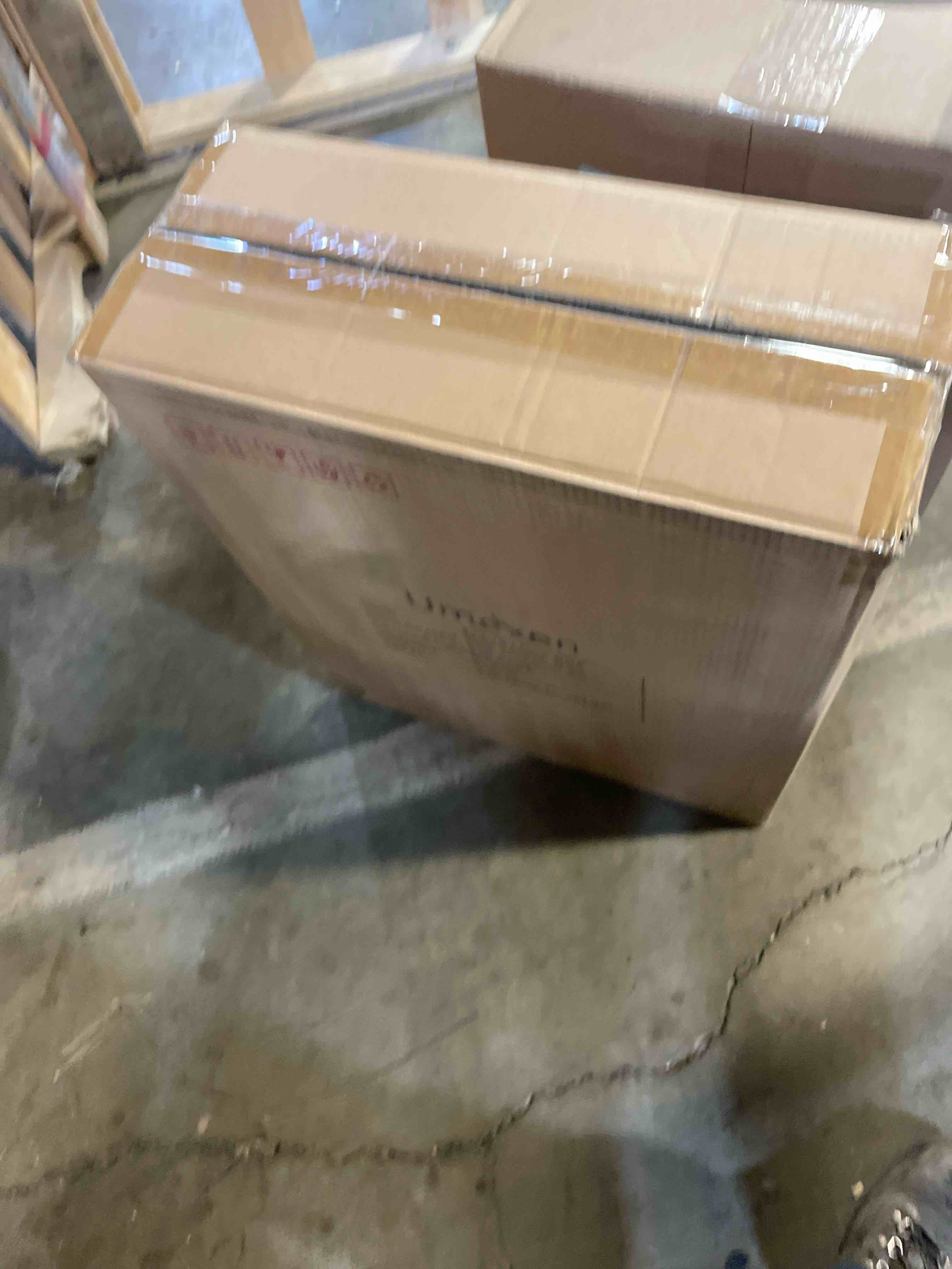https://s3.amazonaws.com/lotting-images-prod/phillipi/GRA2154345_1760466945577.jpeg