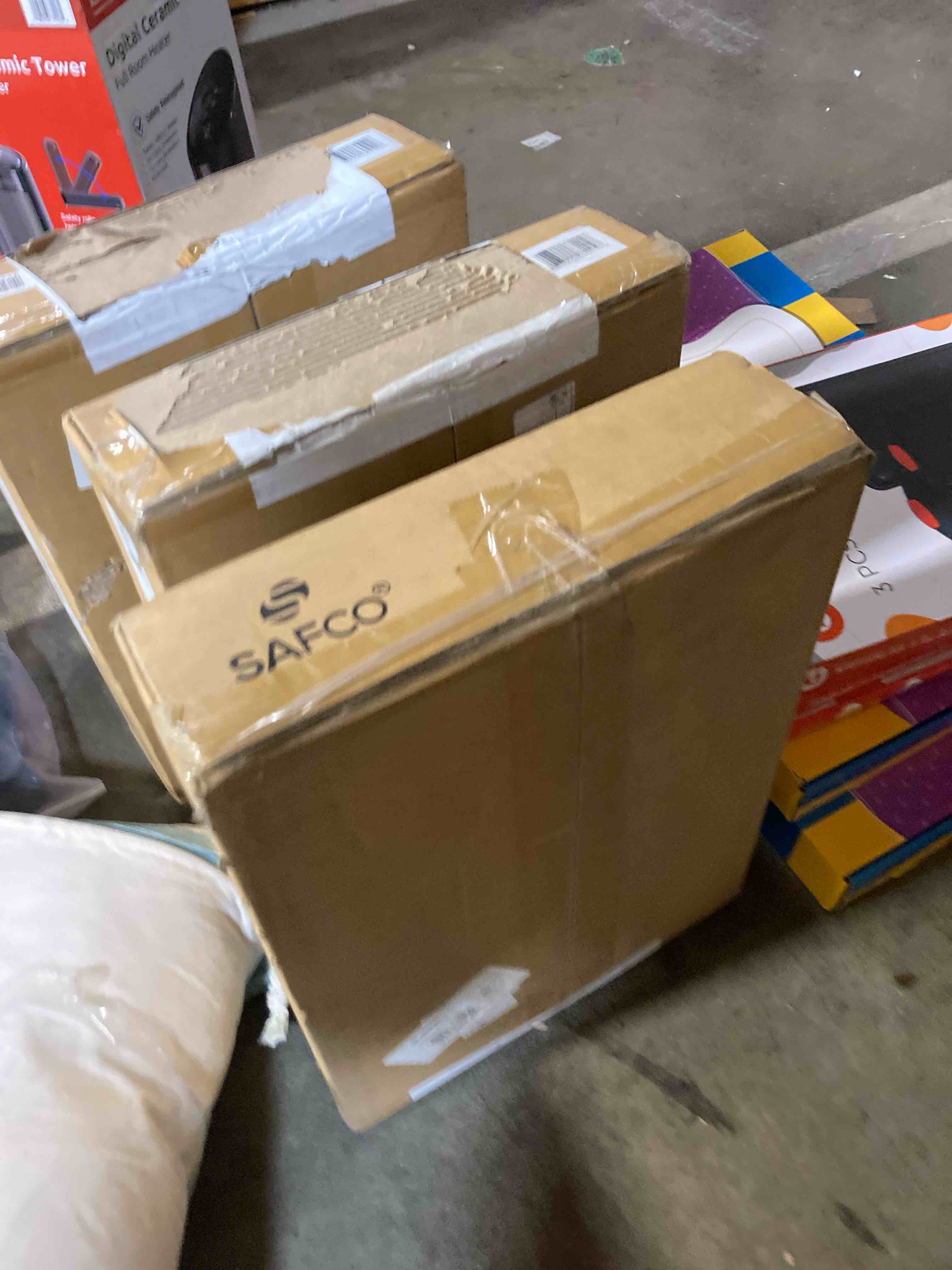 https://s3.amazonaws.com/lotting-images-prod/phillipi/GRA2155004_1743520048066.jpeg