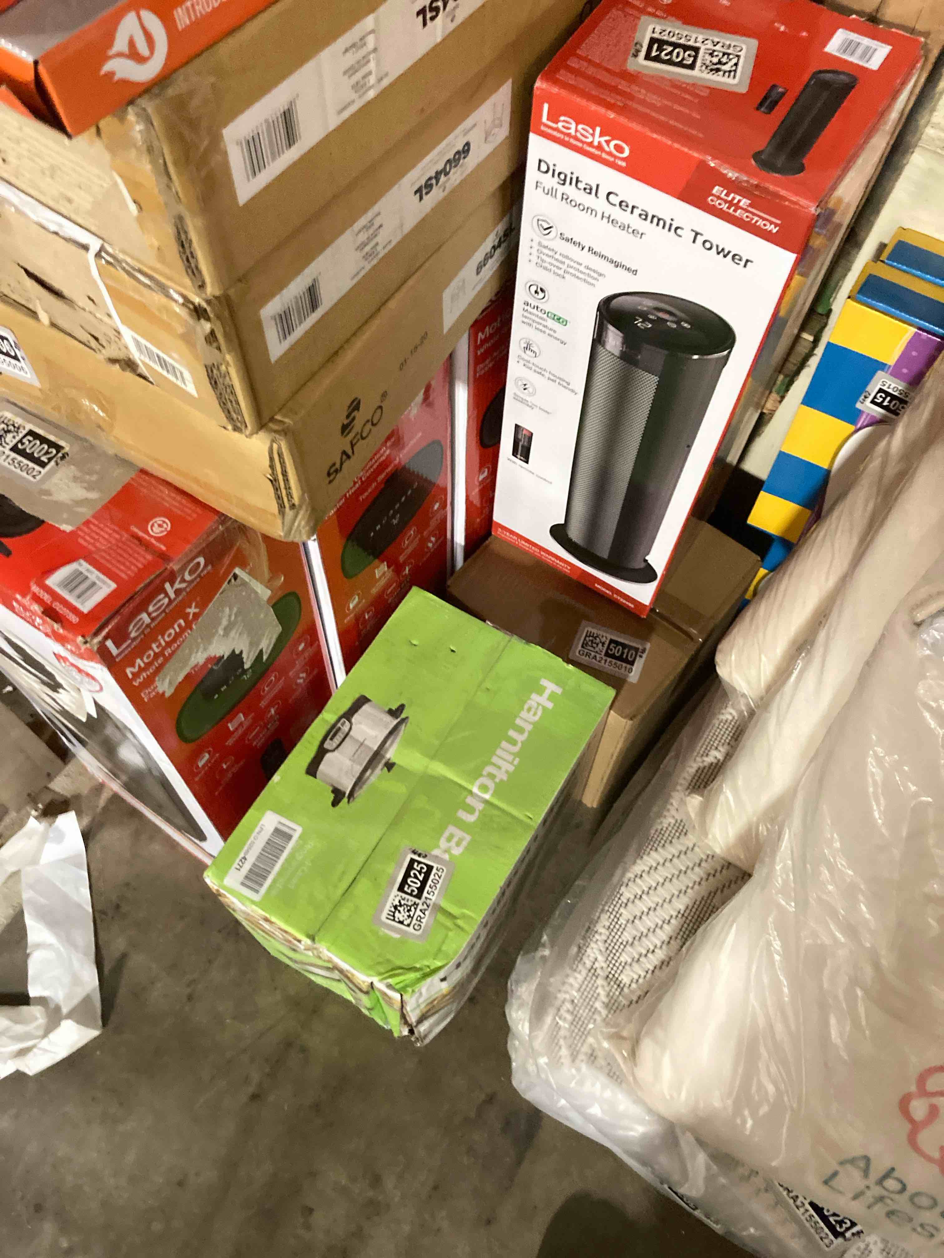 https://s3.amazonaws.com/lotting-images-prod/phillipi/GRA2155025_1743521987636.jpeg