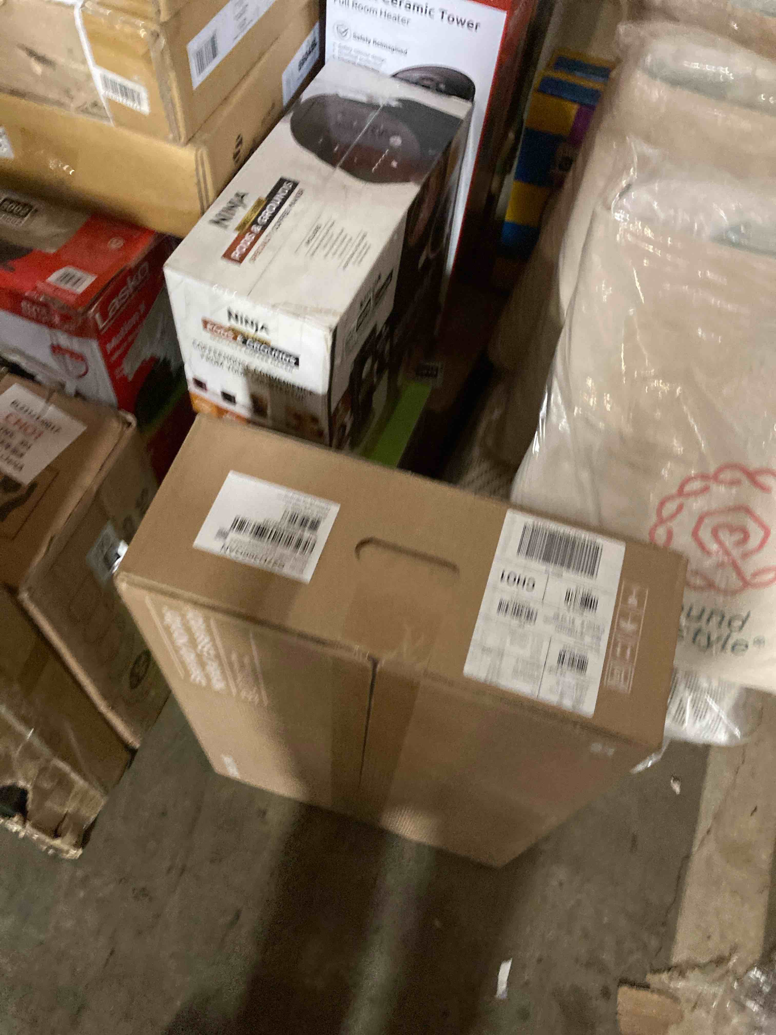 https://s3.amazonaws.com/lotting-images-prod/phillipi/GRA2155030_1743522747658.jpeg