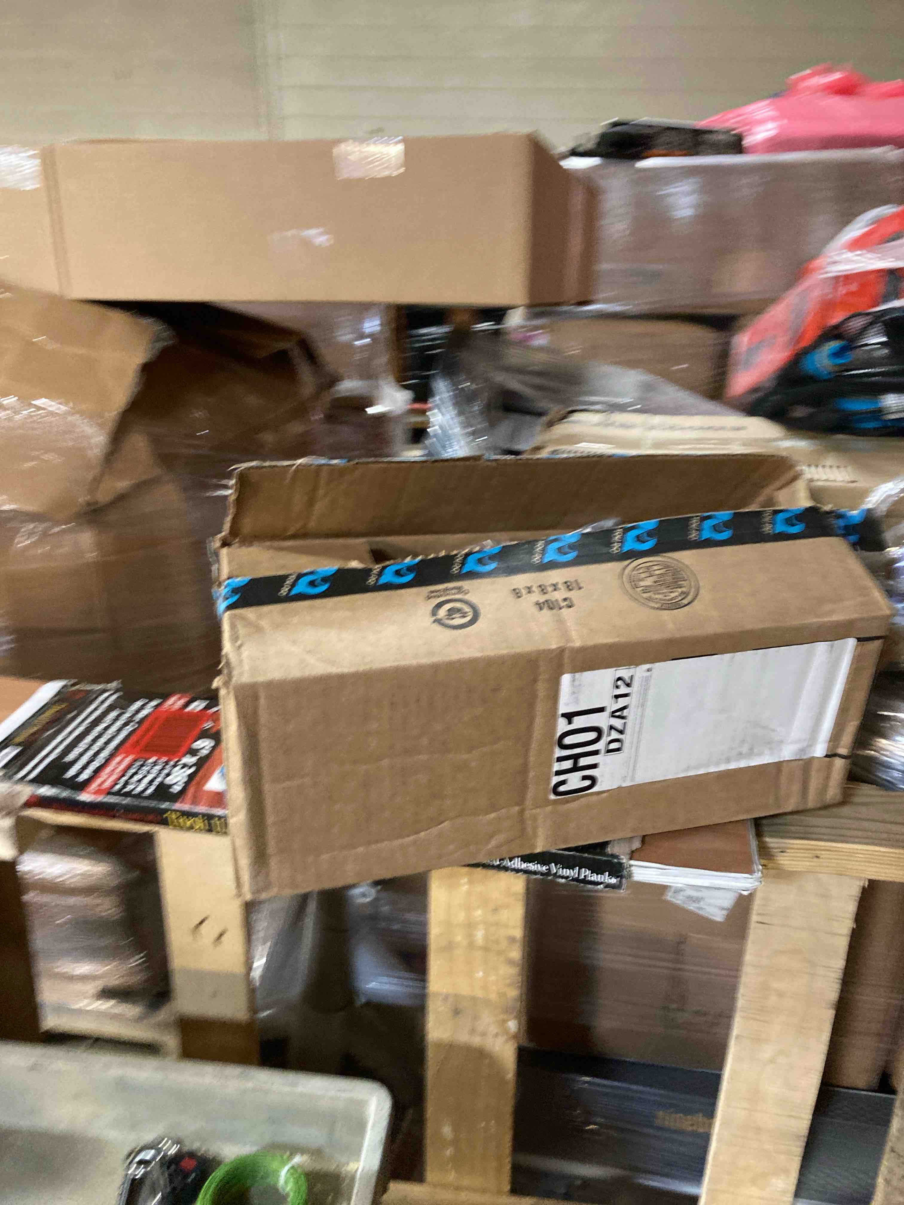https://s3.amazonaws.com/lotting-images-prod/phillipi/GRA2155043_1743524167589.jpeg