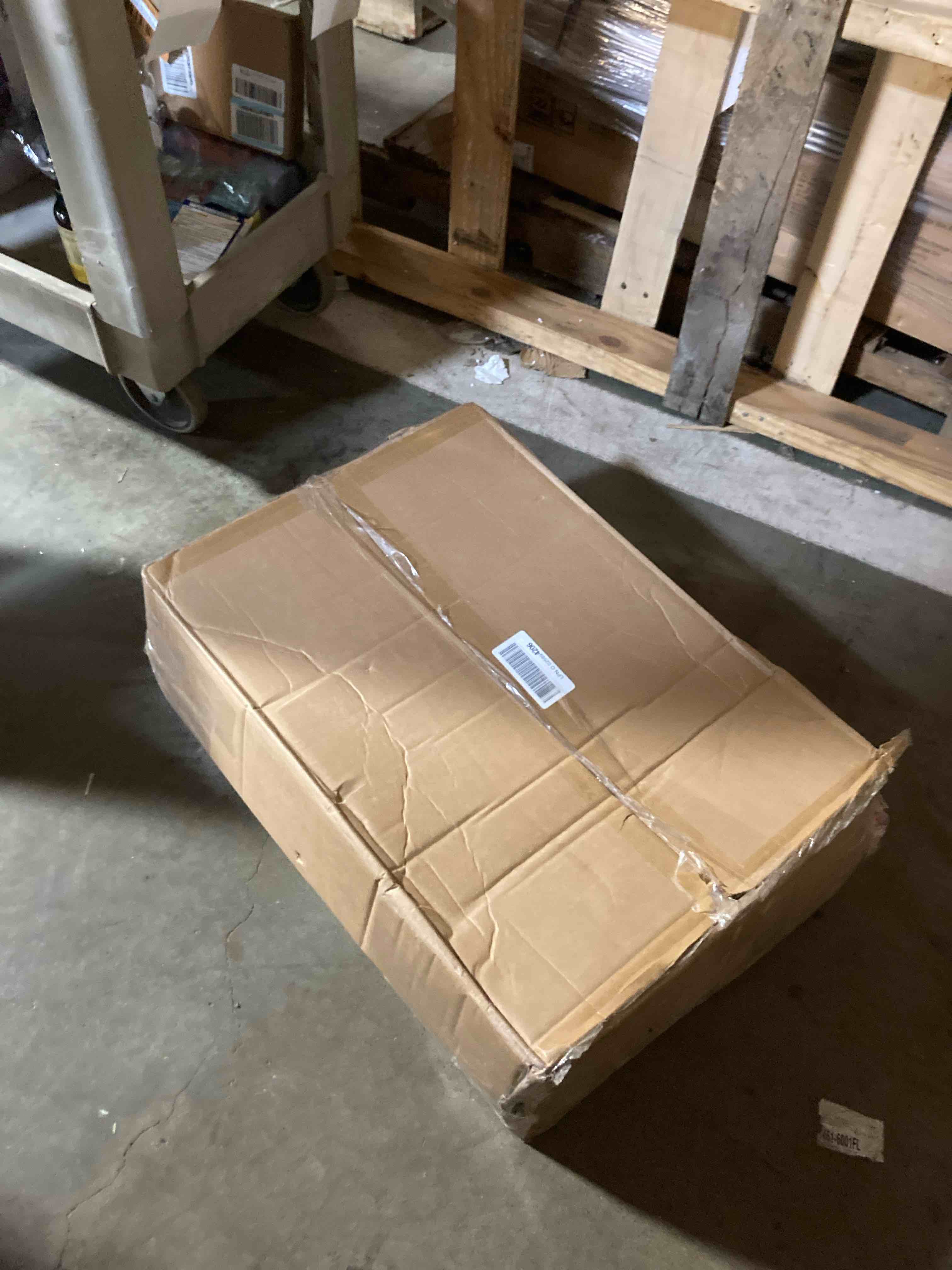 https://s3.amazonaws.com/lotting-images-prod/phillipi/GRA2155049_1743525090871.jpeg