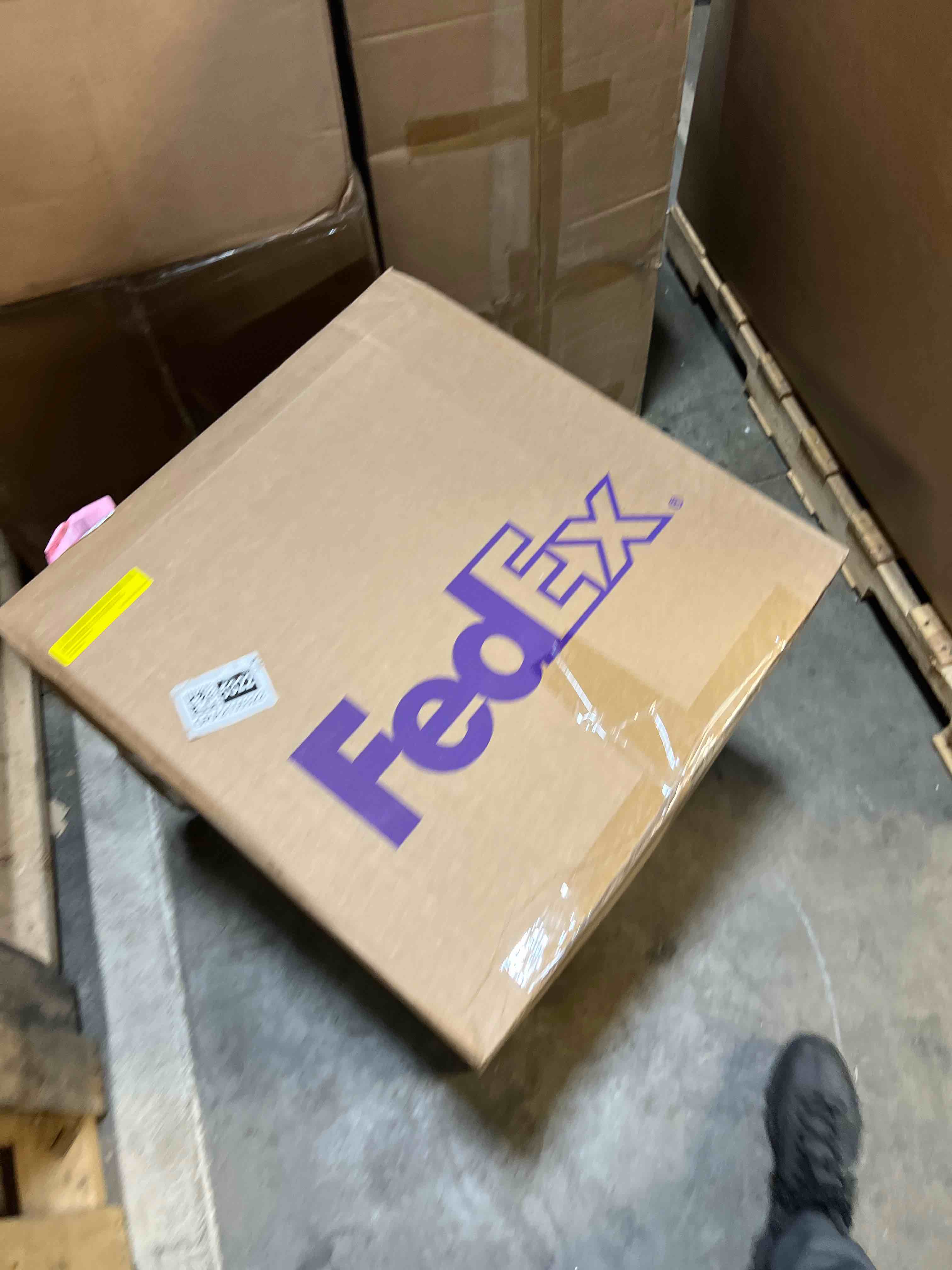 https://s3.amazonaws.com/lotting-images-prod/phillipi/GRA2155323_1743867136650.jpeg