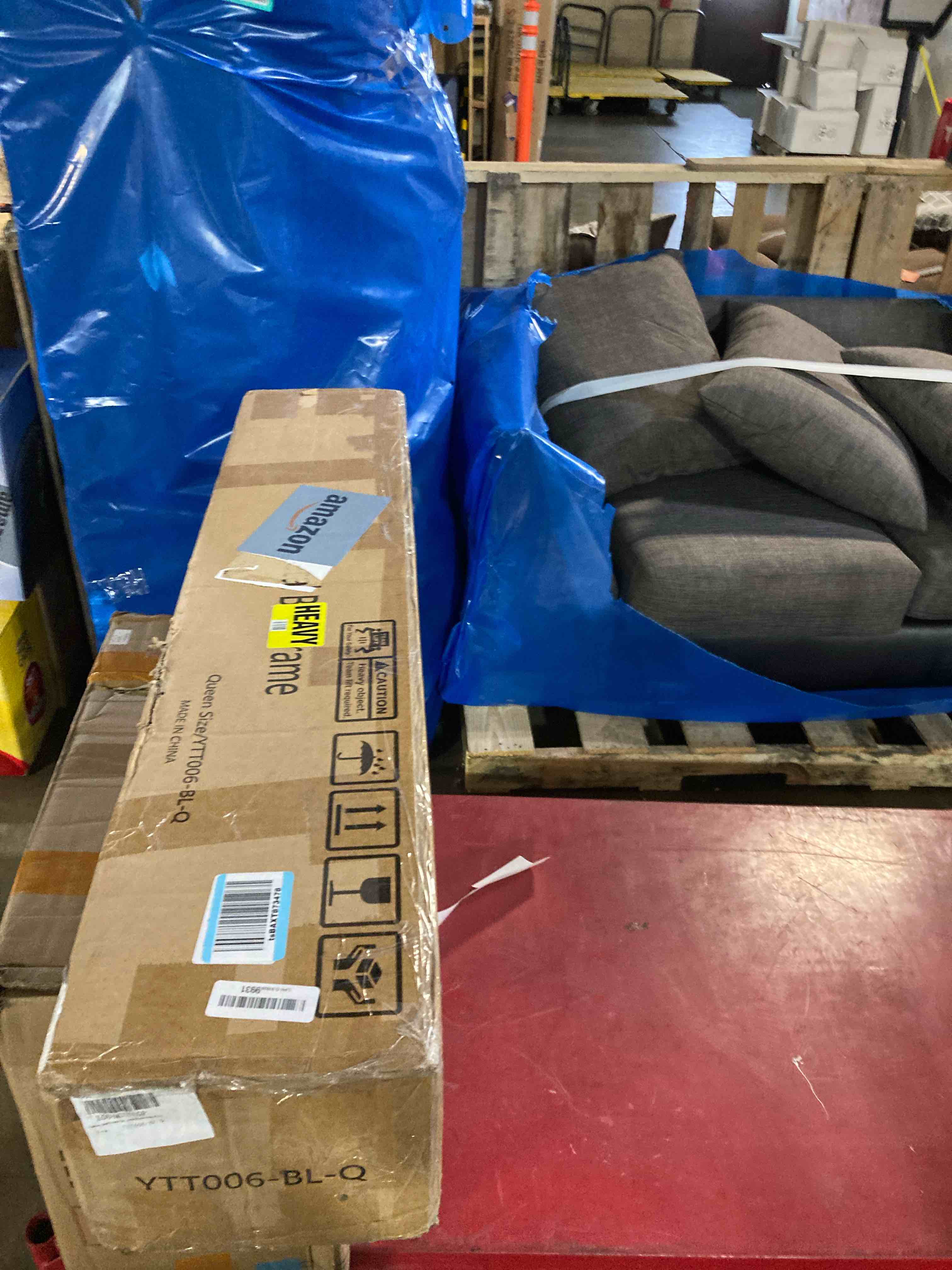 https://s3.amazonaws.com/lotting-images-prod/phillipi/GRA2155884_1751028981506.jpeg