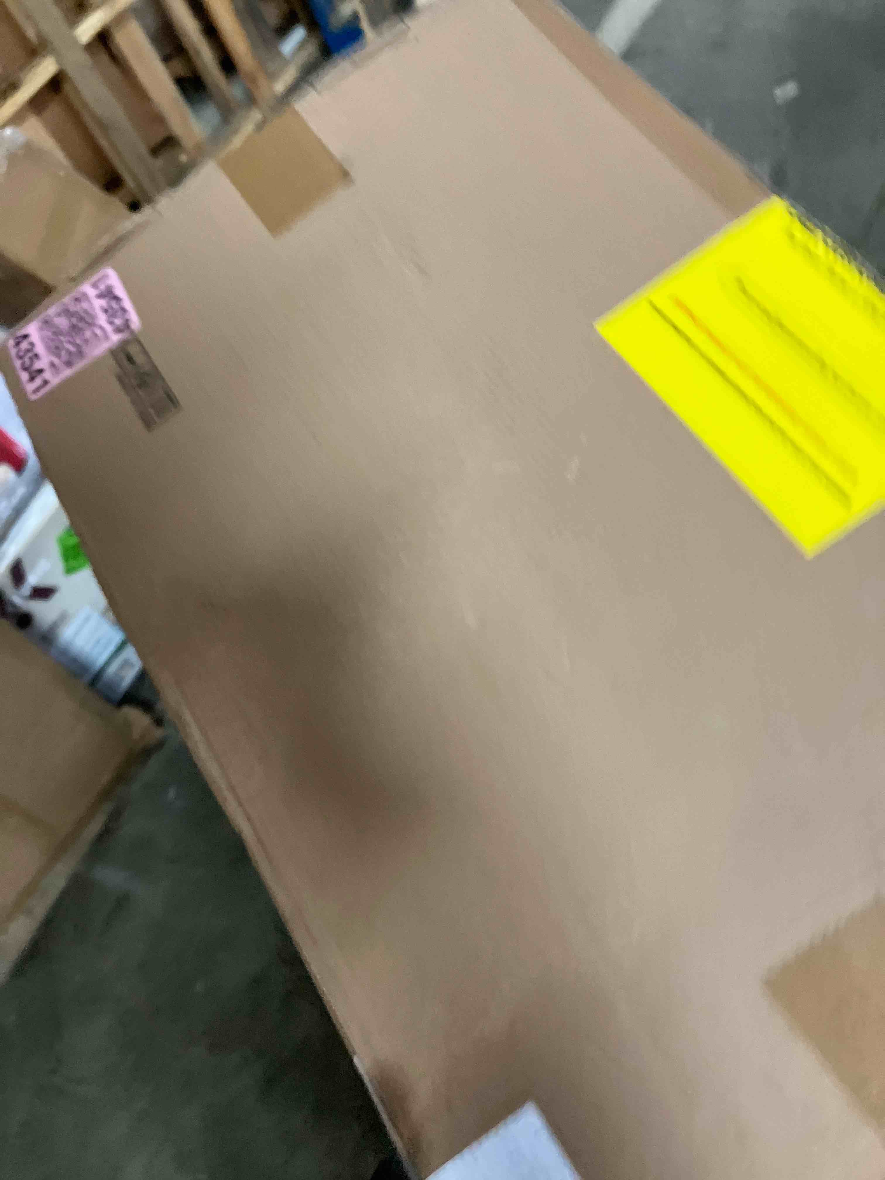 https://s3.amazonaws.com/lotting-images-prod/phillipi/GRA2156036_1752075872974.jpeg
