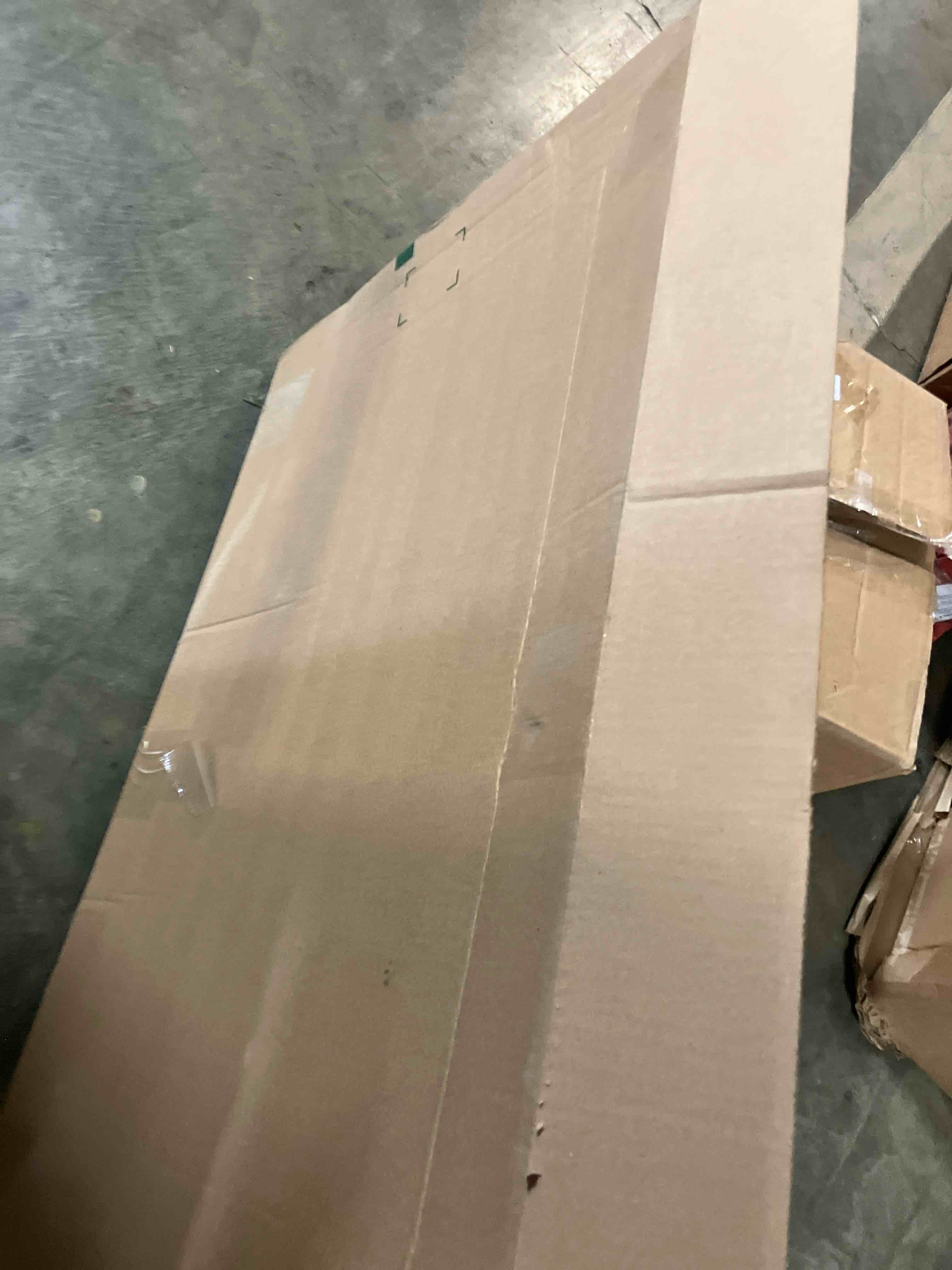 https://s3.amazonaws.com/lotting-images-prod/phillipi/GRA2156055_1752073577709.jpeg