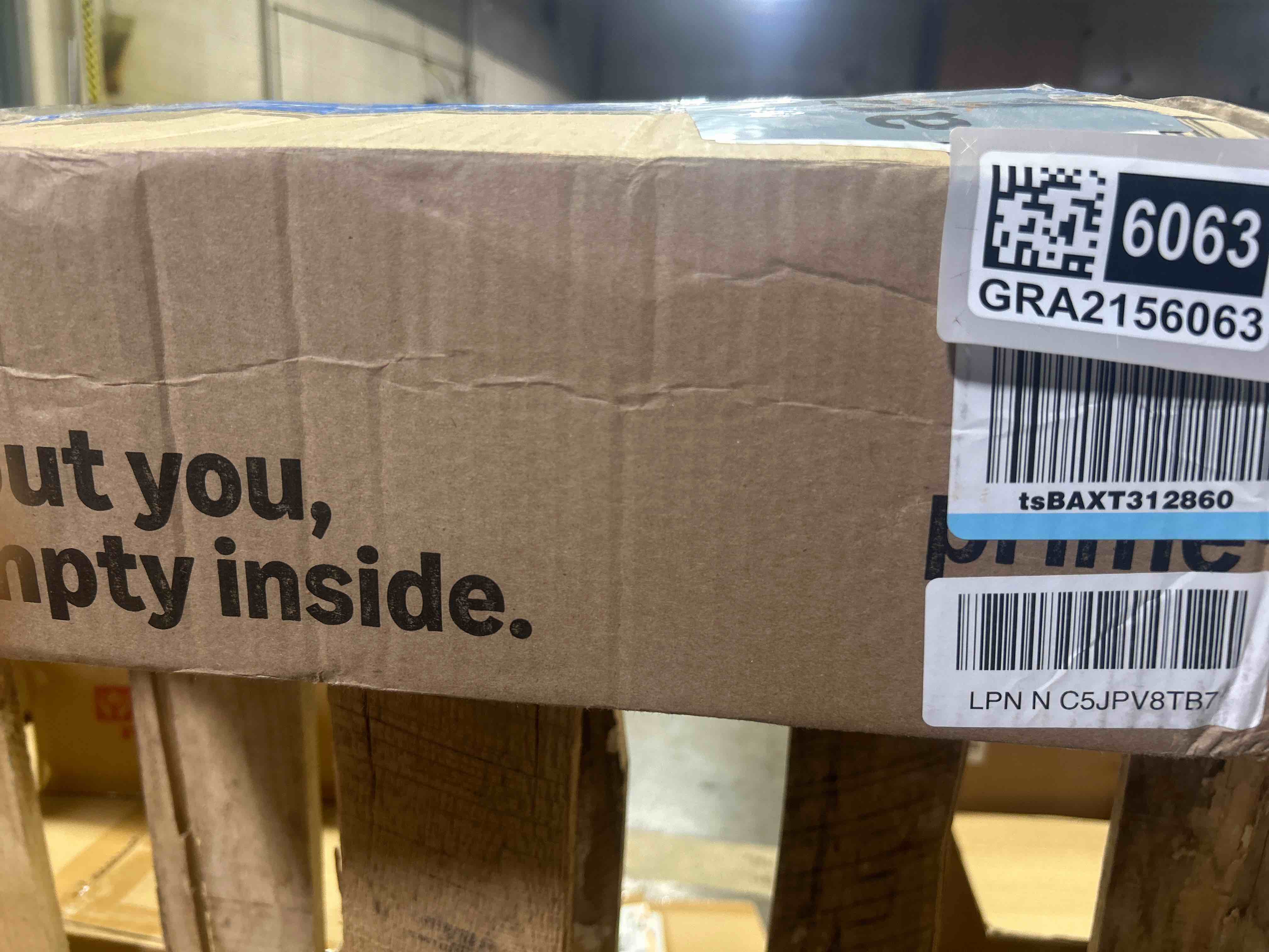 https://s3.amazonaws.com/lotting-images-prod/phillipi/GRA2156064_1753709380897.jpeg