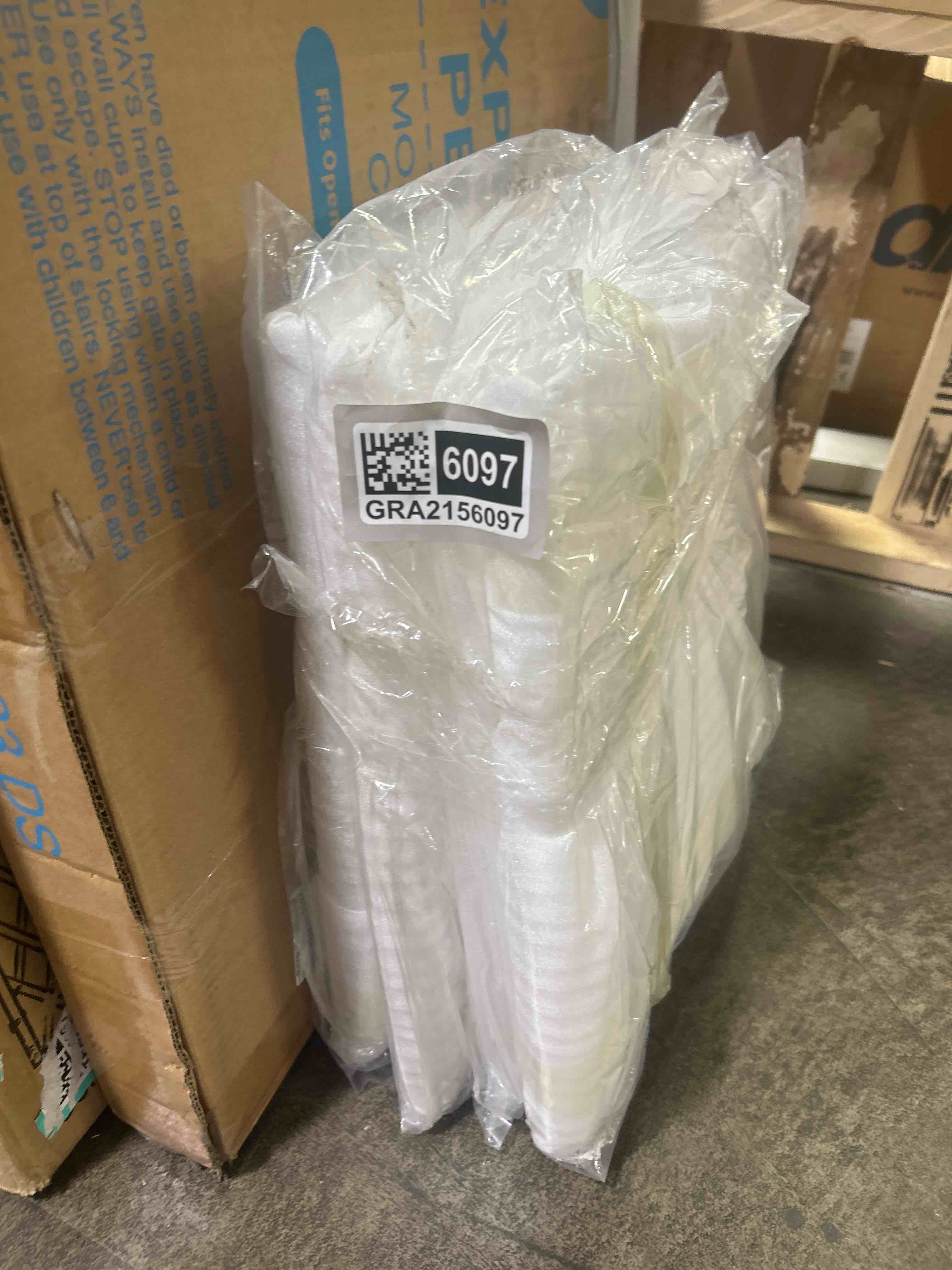 https://s3.amazonaws.com/lotting-images-prod/phillipi/GRA2156097_1753712807523.jpeg