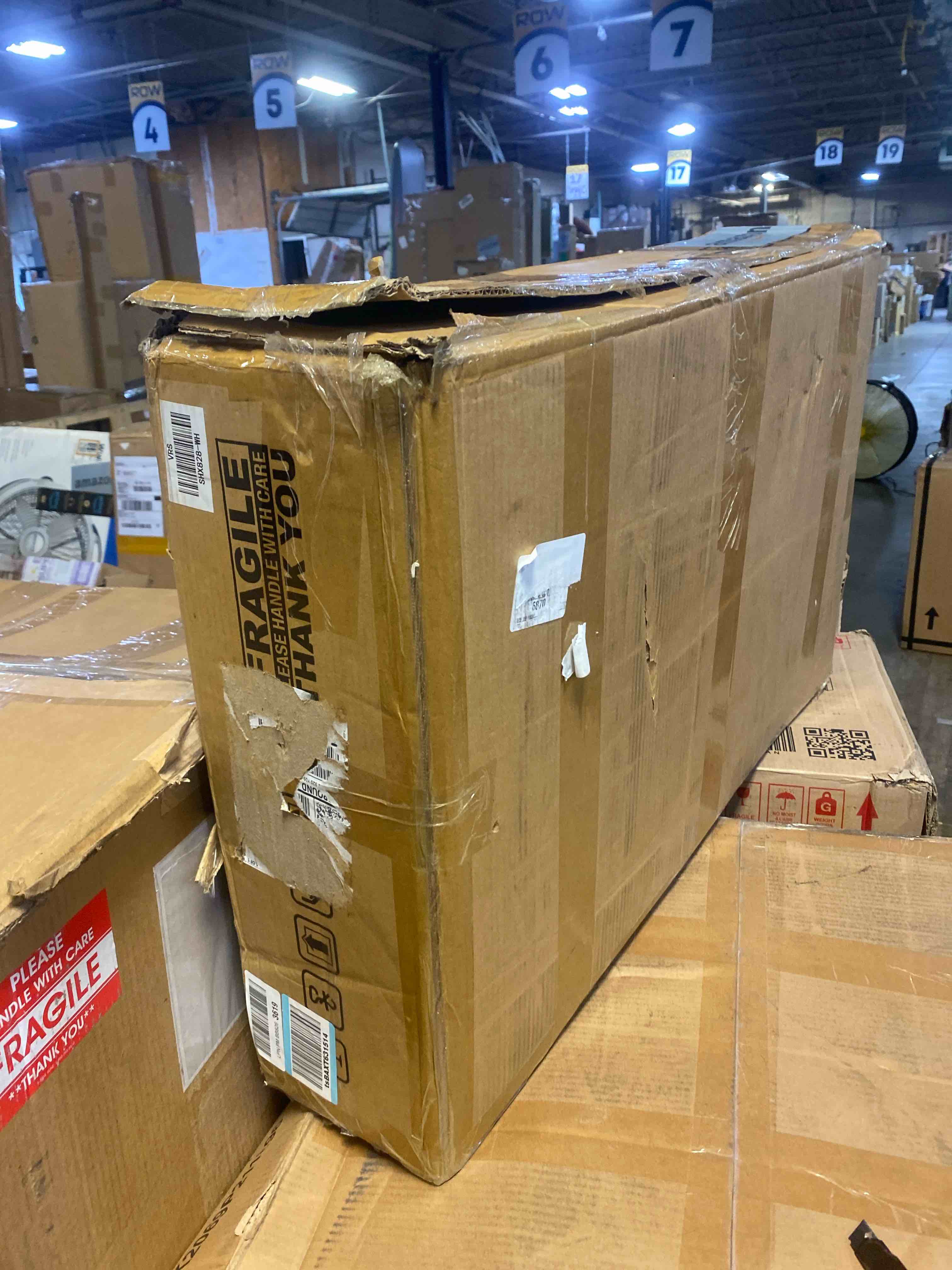 https://s3.amazonaws.com/lotting-images-prod/phillipi/GRA2156125_1754501792980.jpeg