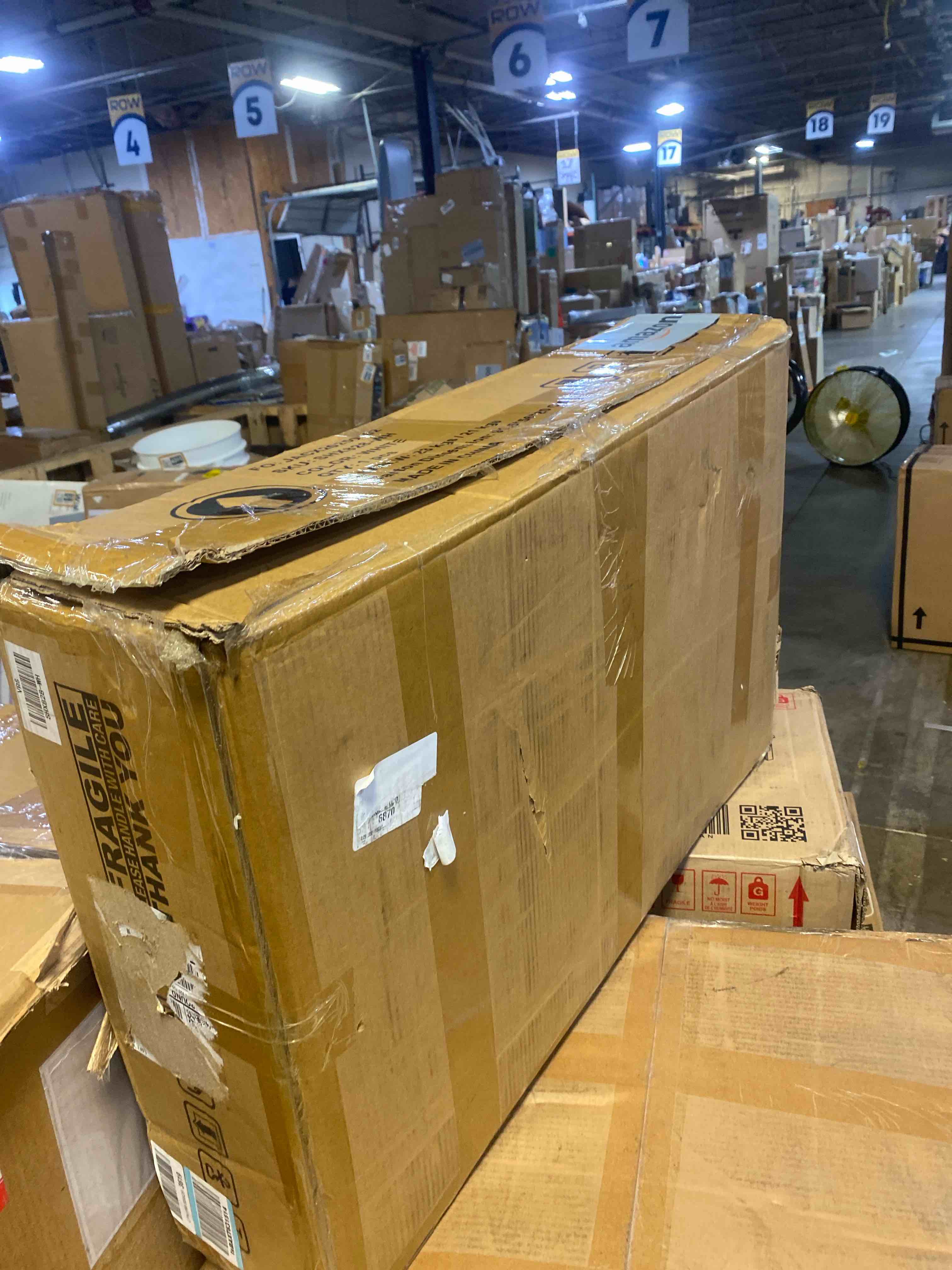 https://s3.amazonaws.com/lotting-images-prod/phillipi/GRA2156125_1754501794049.jpeg