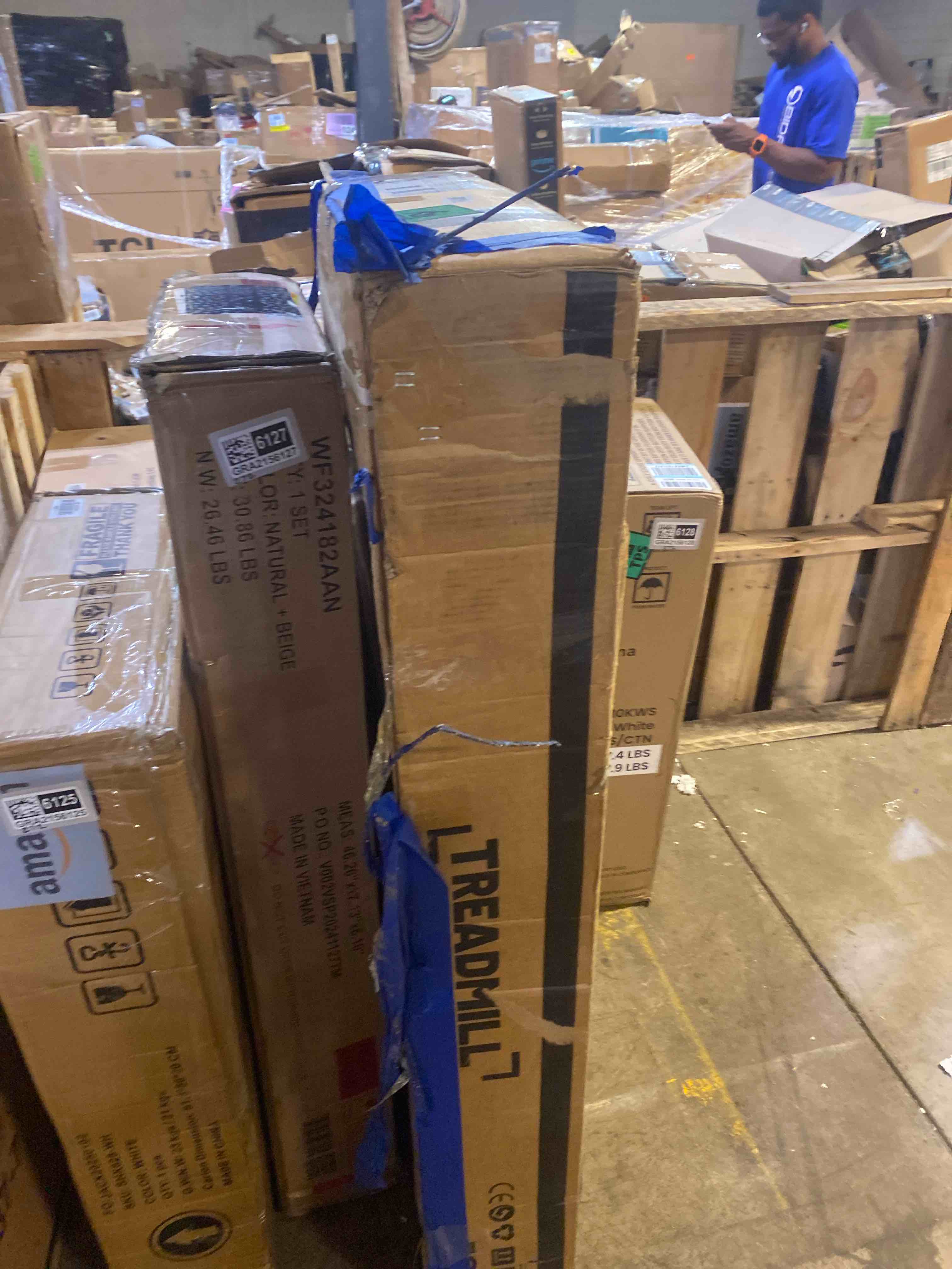 https://s3.amazonaws.com/lotting-images-prod/phillipi/GRA2156129_1754502937943.jpeg