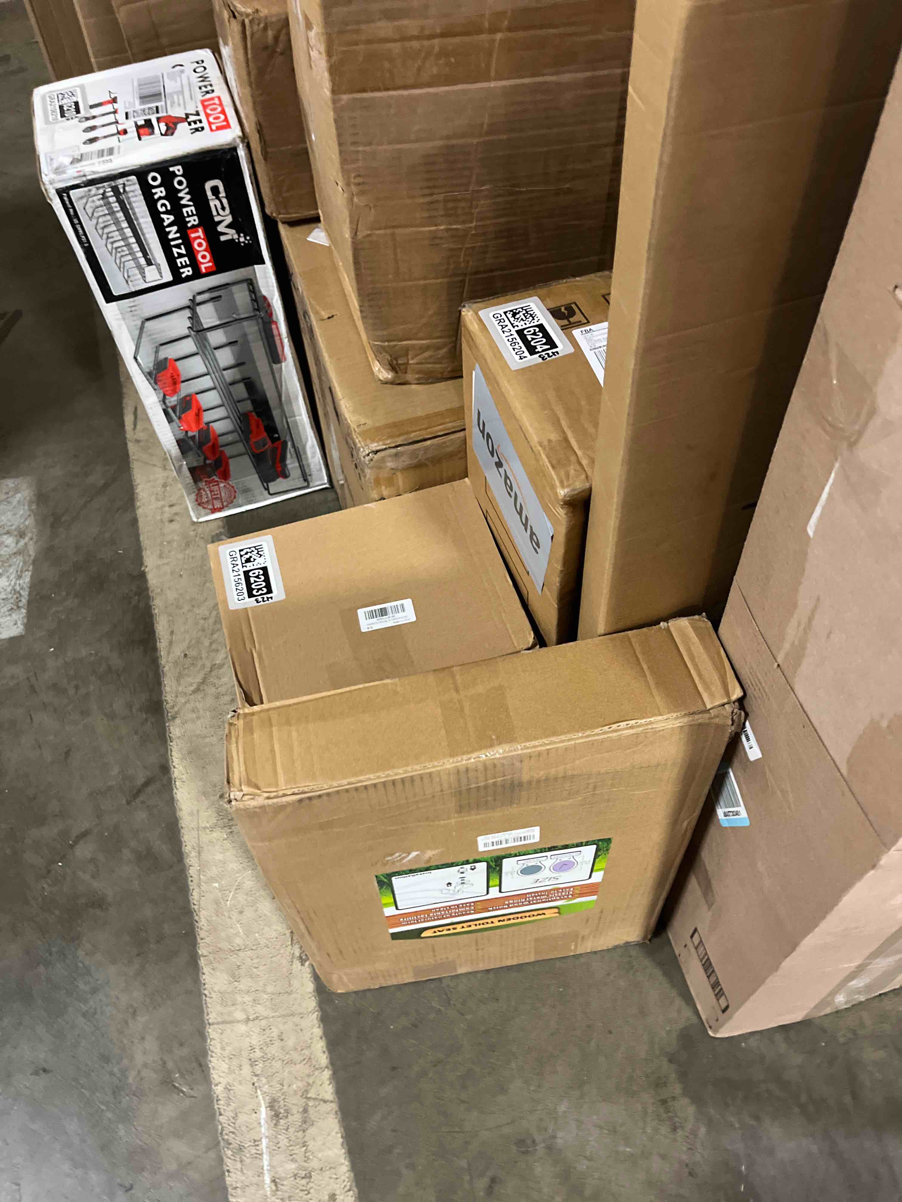 https://s3.amazonaws.com/lotting-images-prod/phillipi/GRA2156195_1756834074420.jpeg