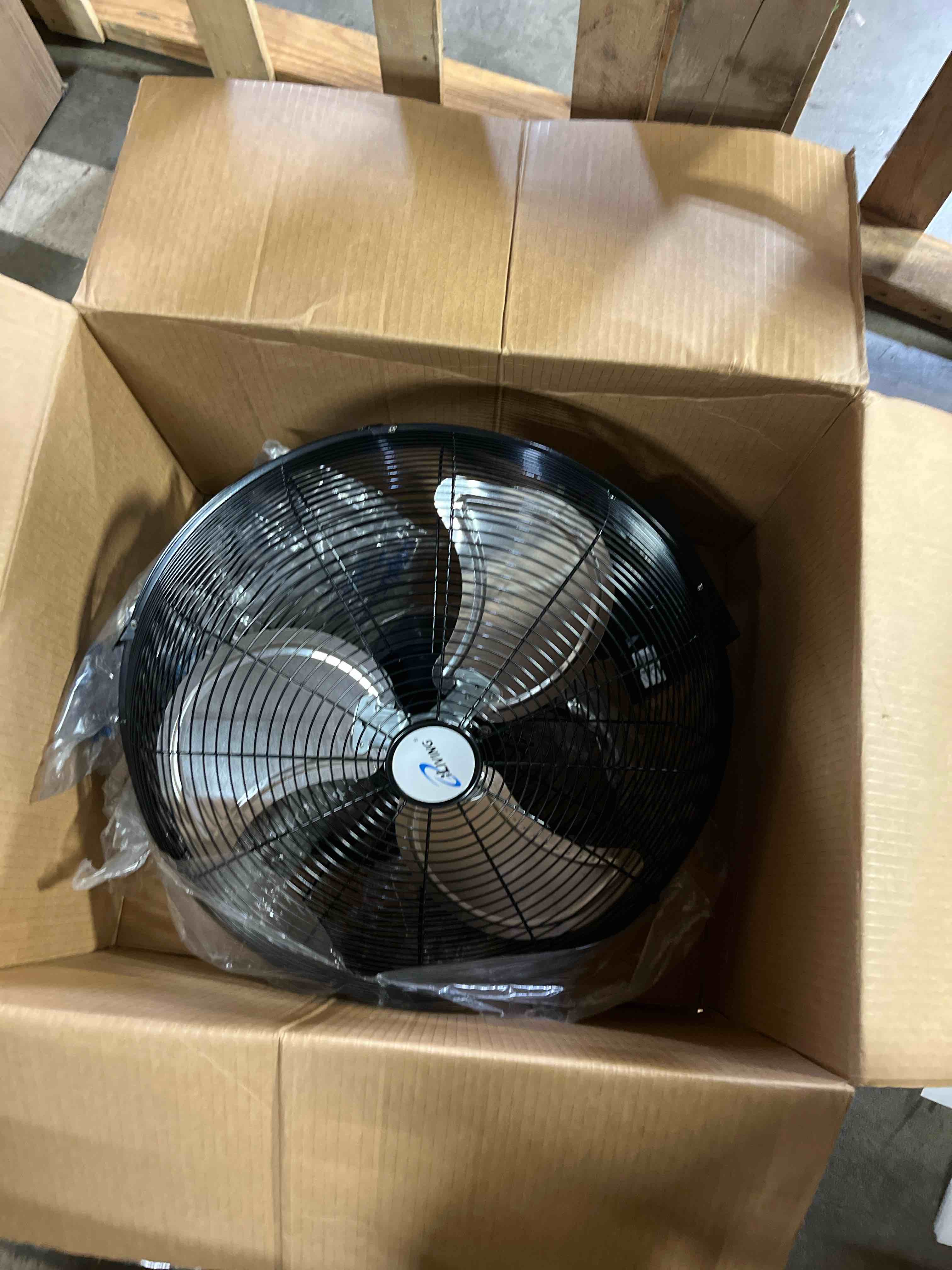 https://s3.amazonaws.com/lotting-images-prod/phillipi/GRA2156198_1756833787768.jpeg