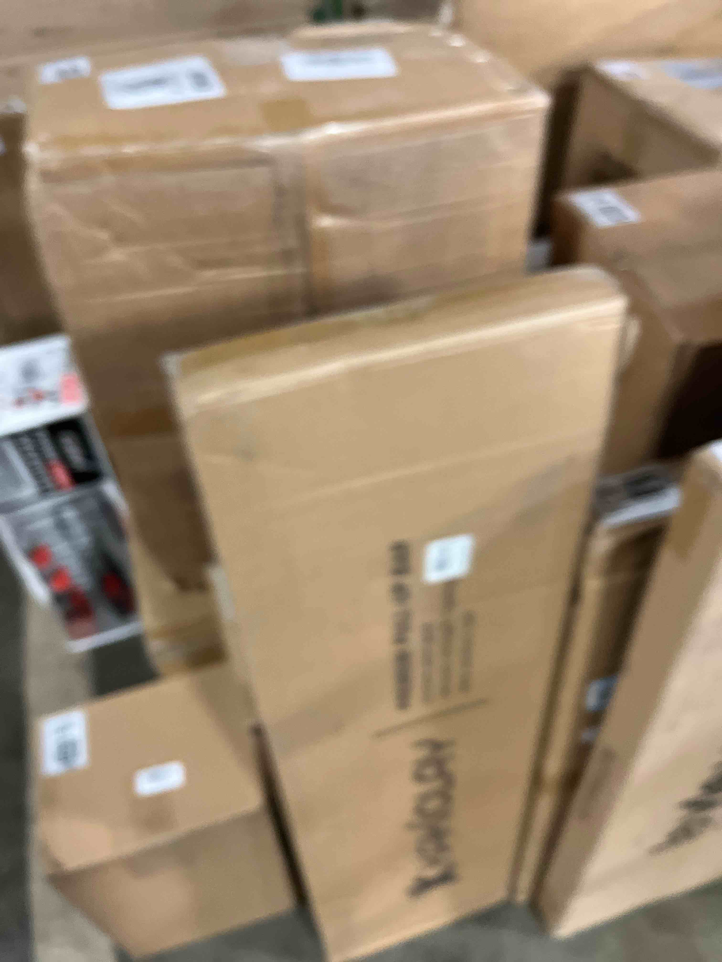 https://s3.amazonaws.com/lotting-images-prod/phillipi/GRA2156199_1756833587561.jpeg