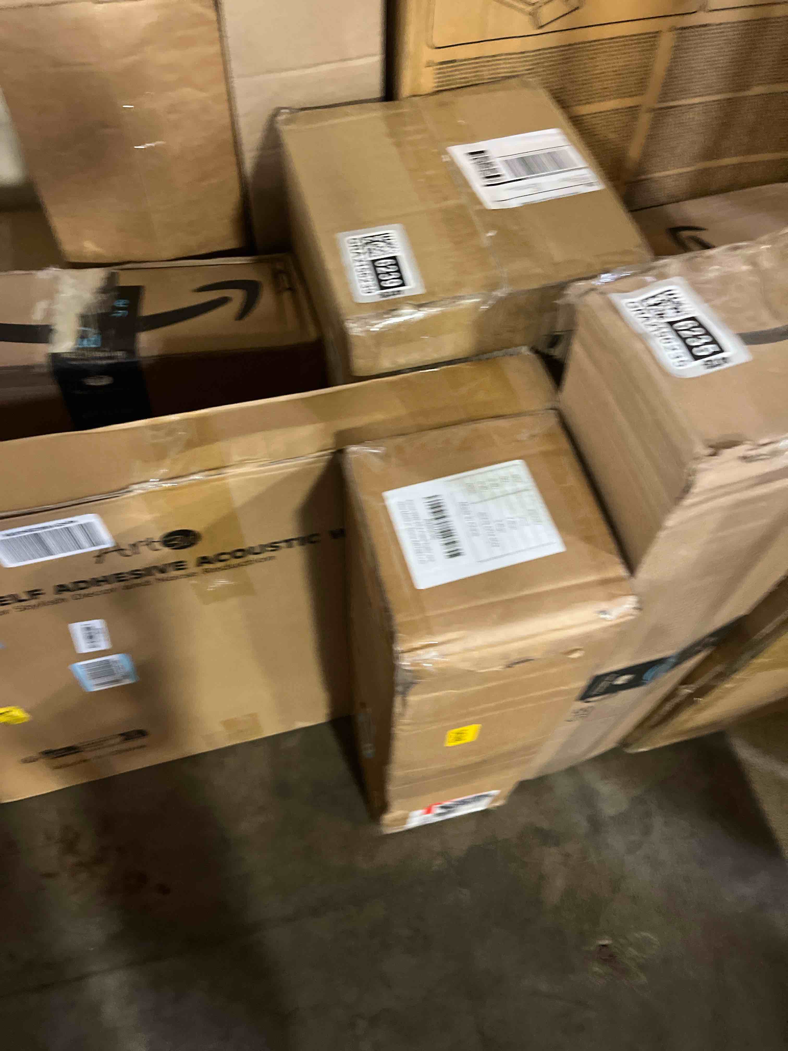 https://s3.amazonaws.com/lotting-images-prod/phillipi/GRA2156233_1756828871494.jpeg