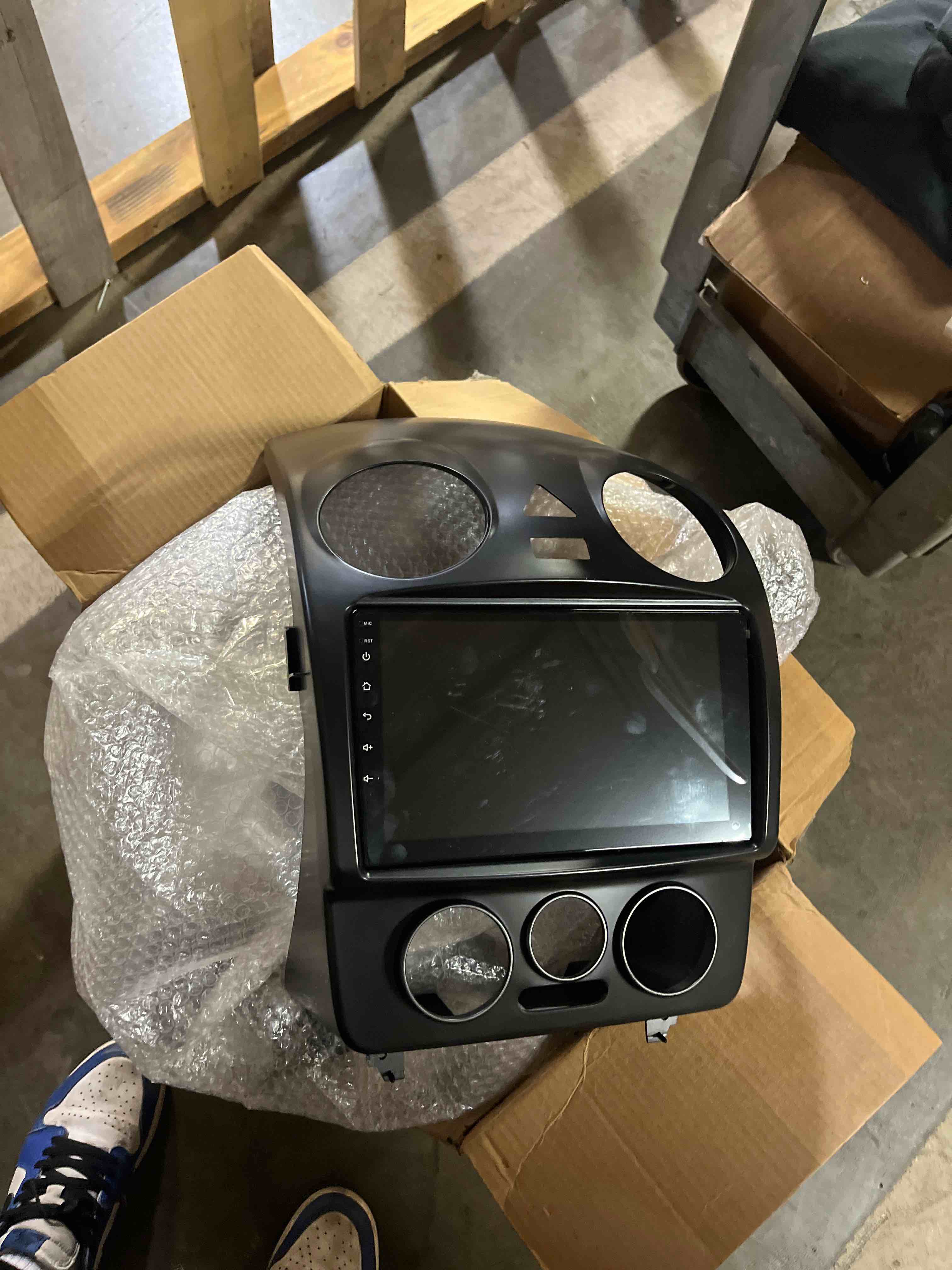 https://s3.amazonaws.com/lotting-images-prod/phillipi/GRA2156240_1756828223838.jpeg