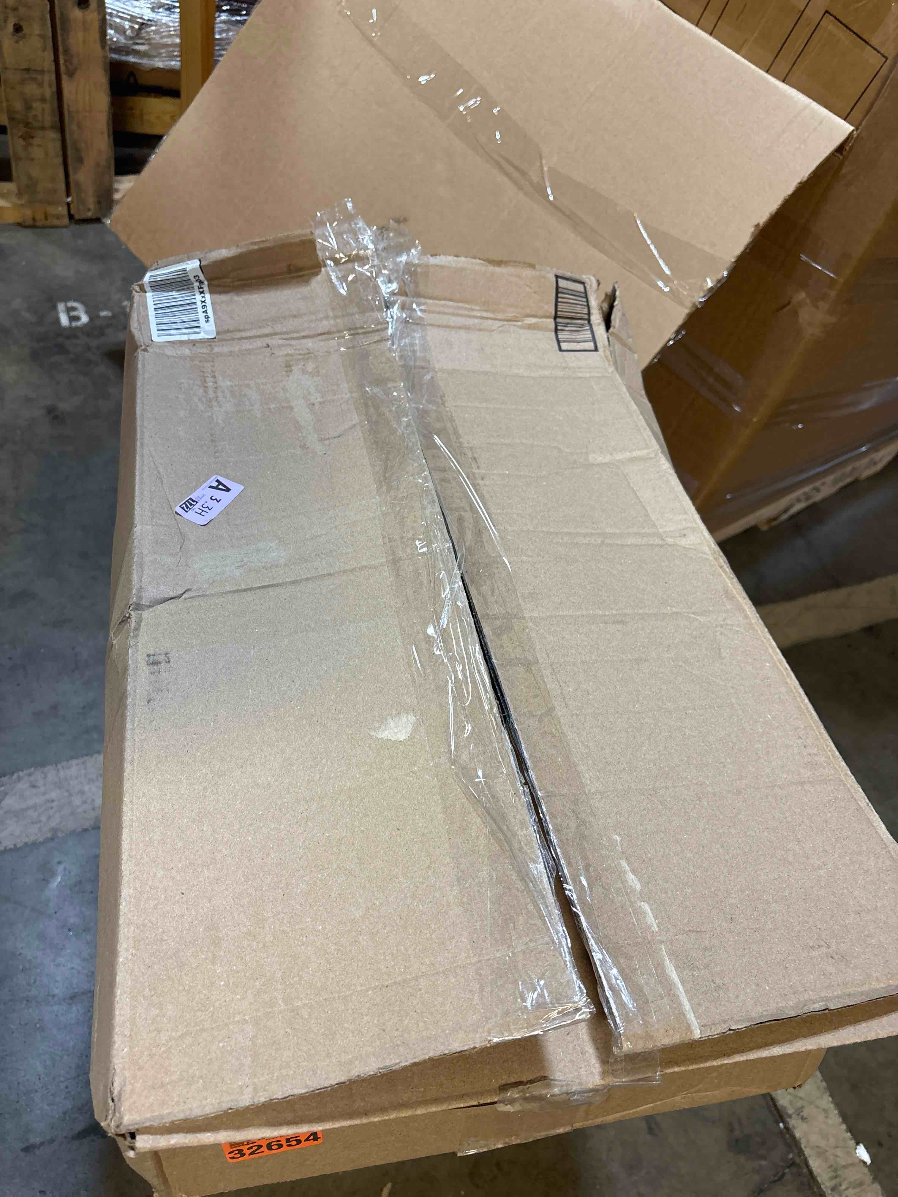 https://s3.amazonaws.com/lotting-images-prod/phillipi/GRA2156251_1756999248434.jpeg