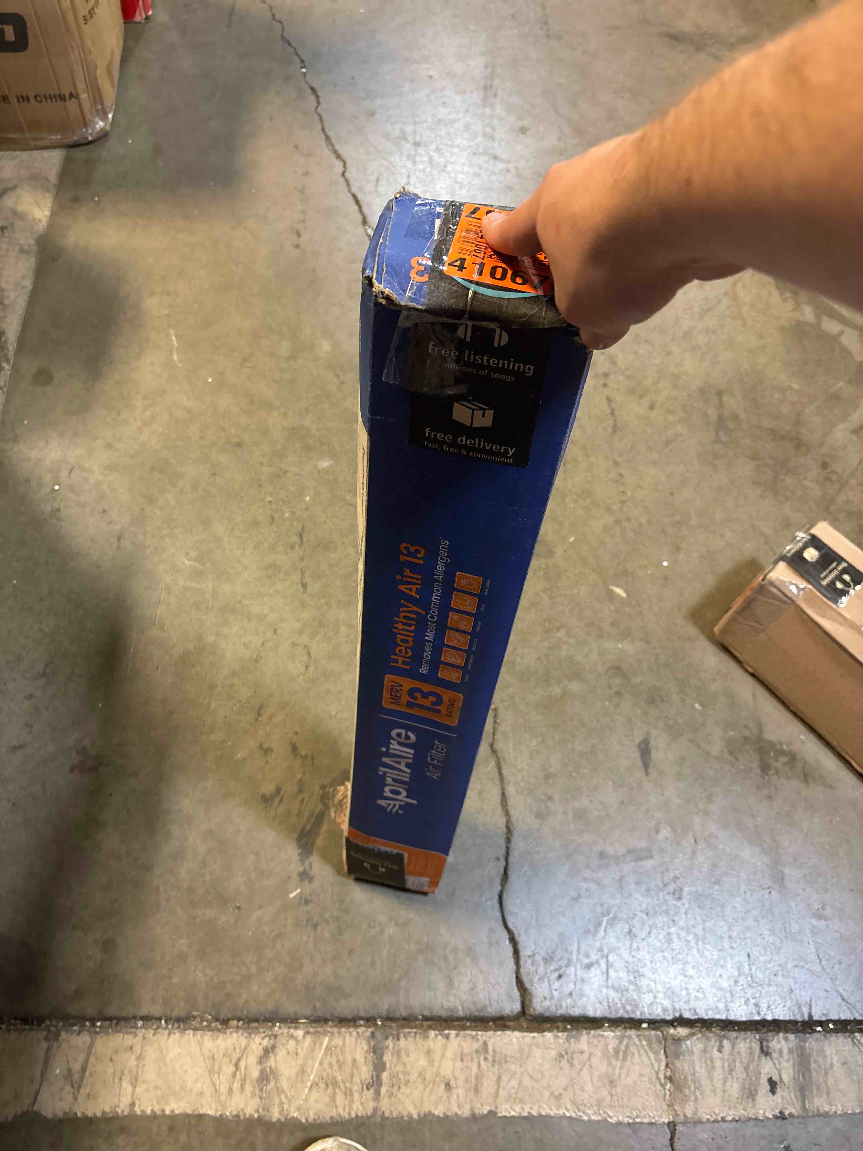 https://s3.amazonaws.com/lotting-images-prod/phillipi/GRA2156273_1757005009147.jpeg