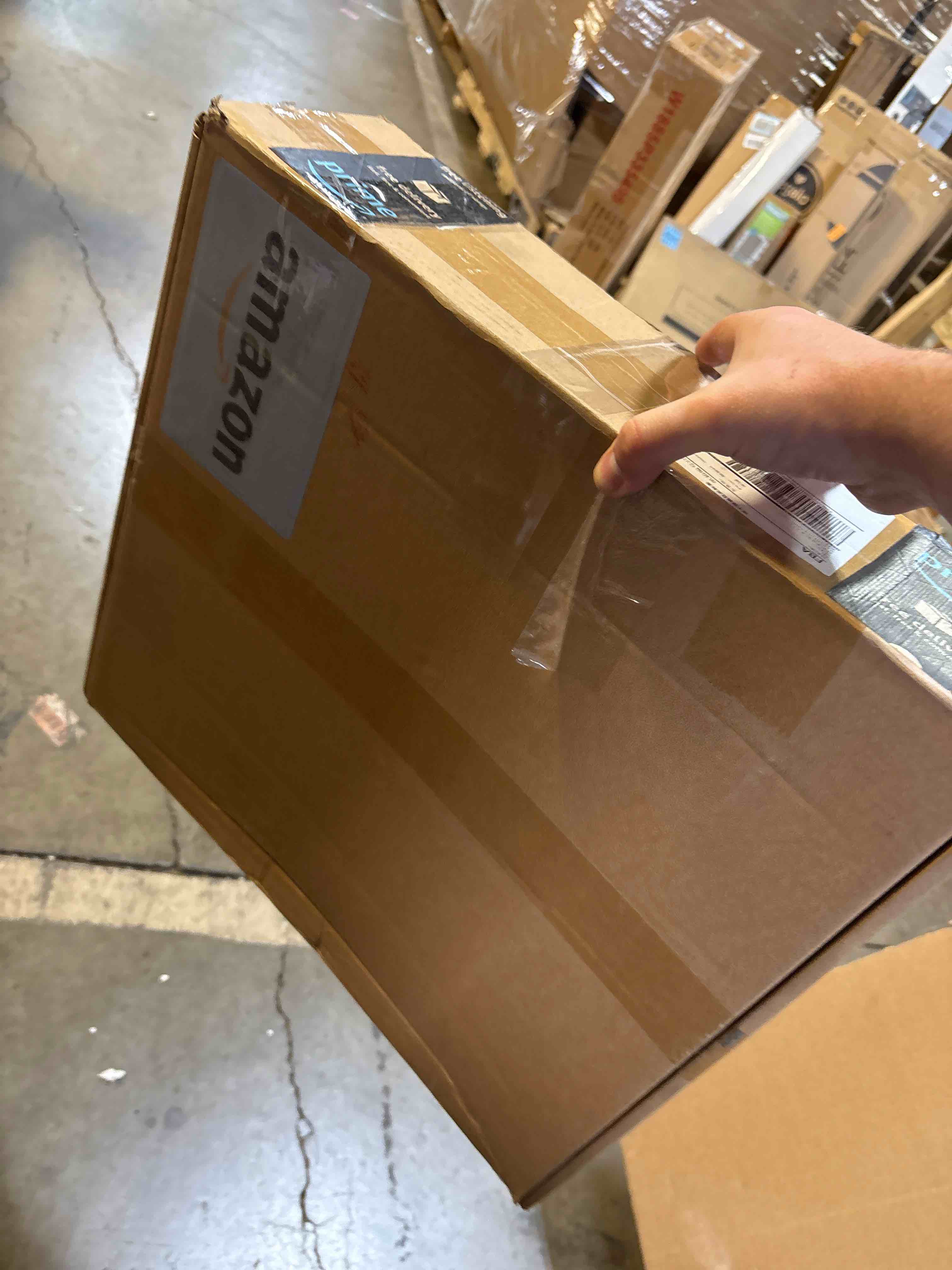 https://s3.amazonaws.com/lotting-images-prod/phillipi/GRA2156275_1757006256865.jpeg