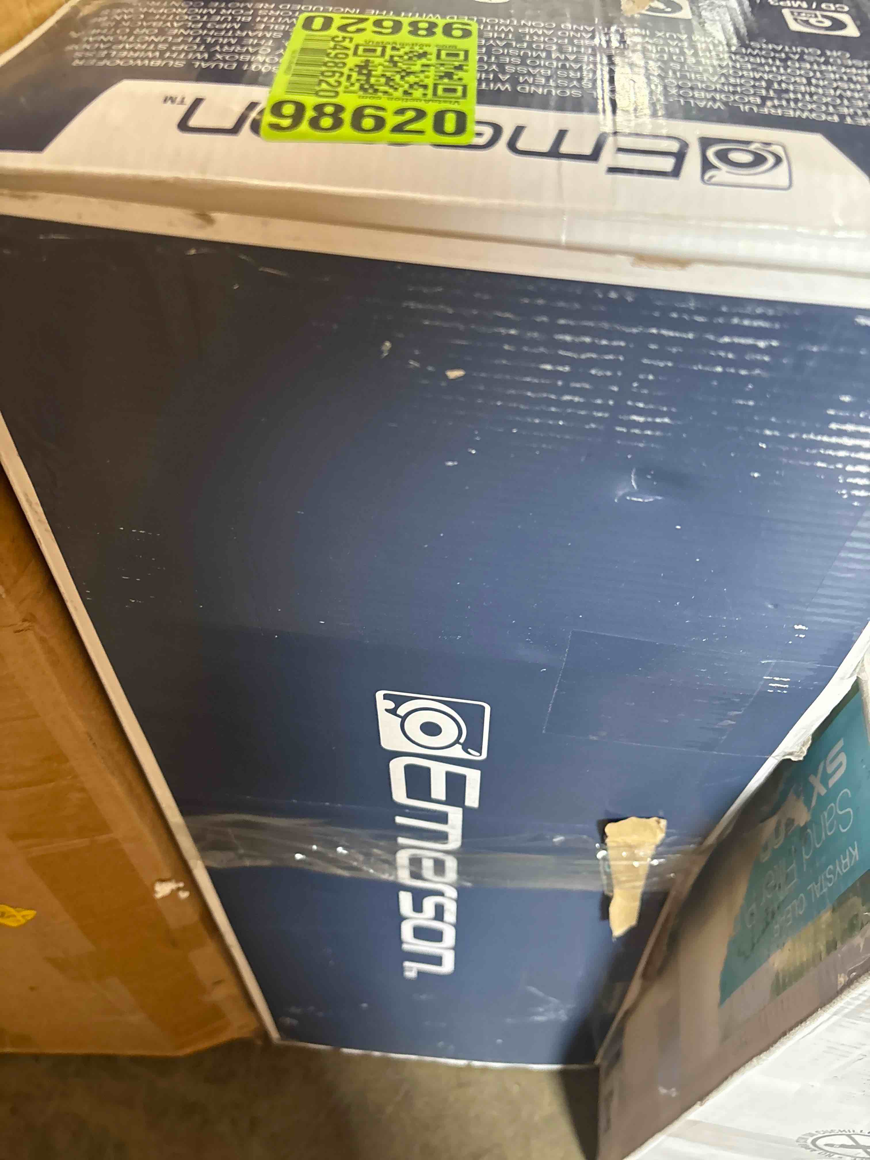 https://s3.amazonaws.com/lotting-images-prod/phillipi/GRA2156294_1757009928644.jpeg