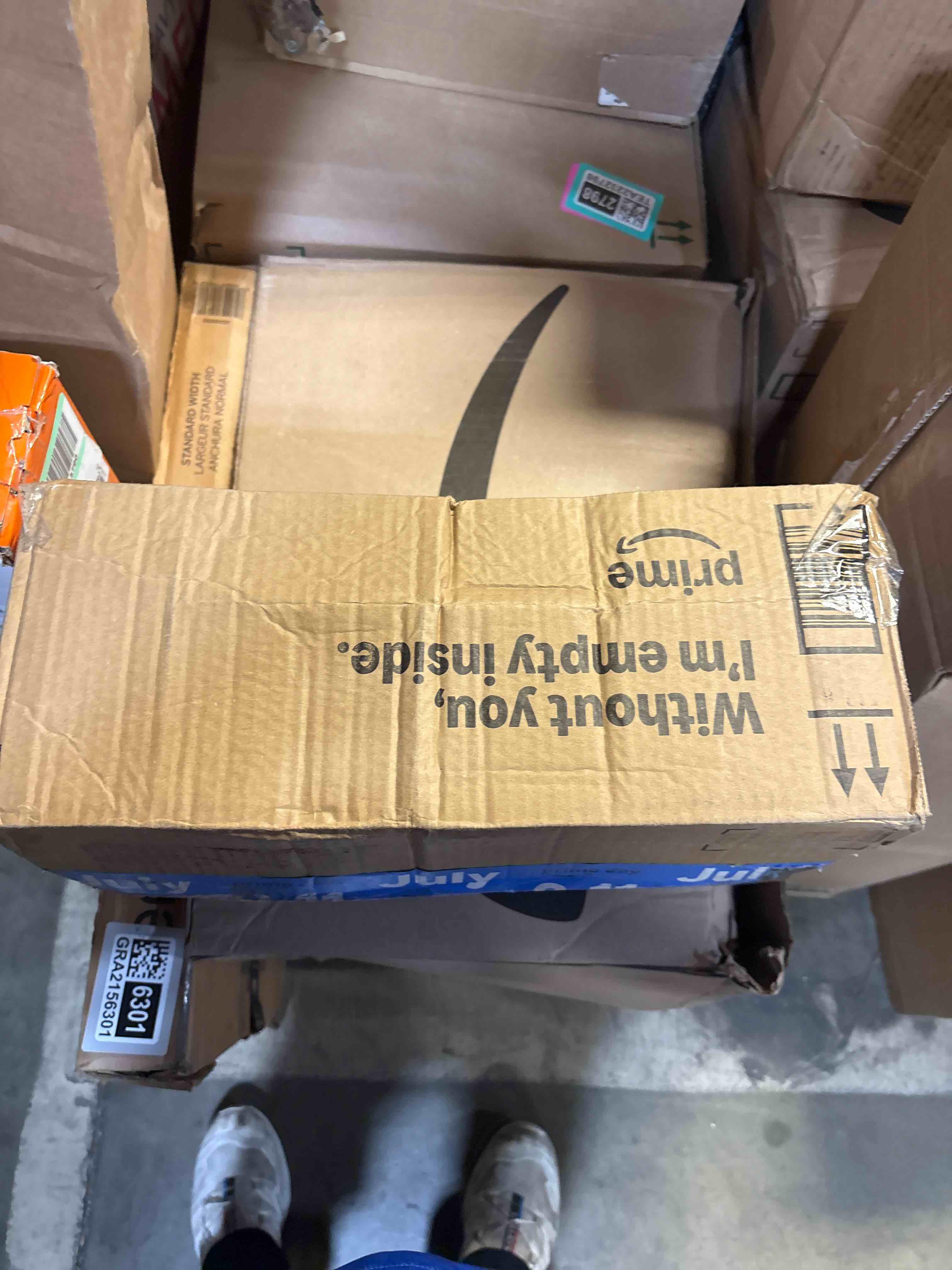 https://s3.amazonaws.com/lotting-images-prod/phillipi/GRA2156298_1756998303436.jpeg