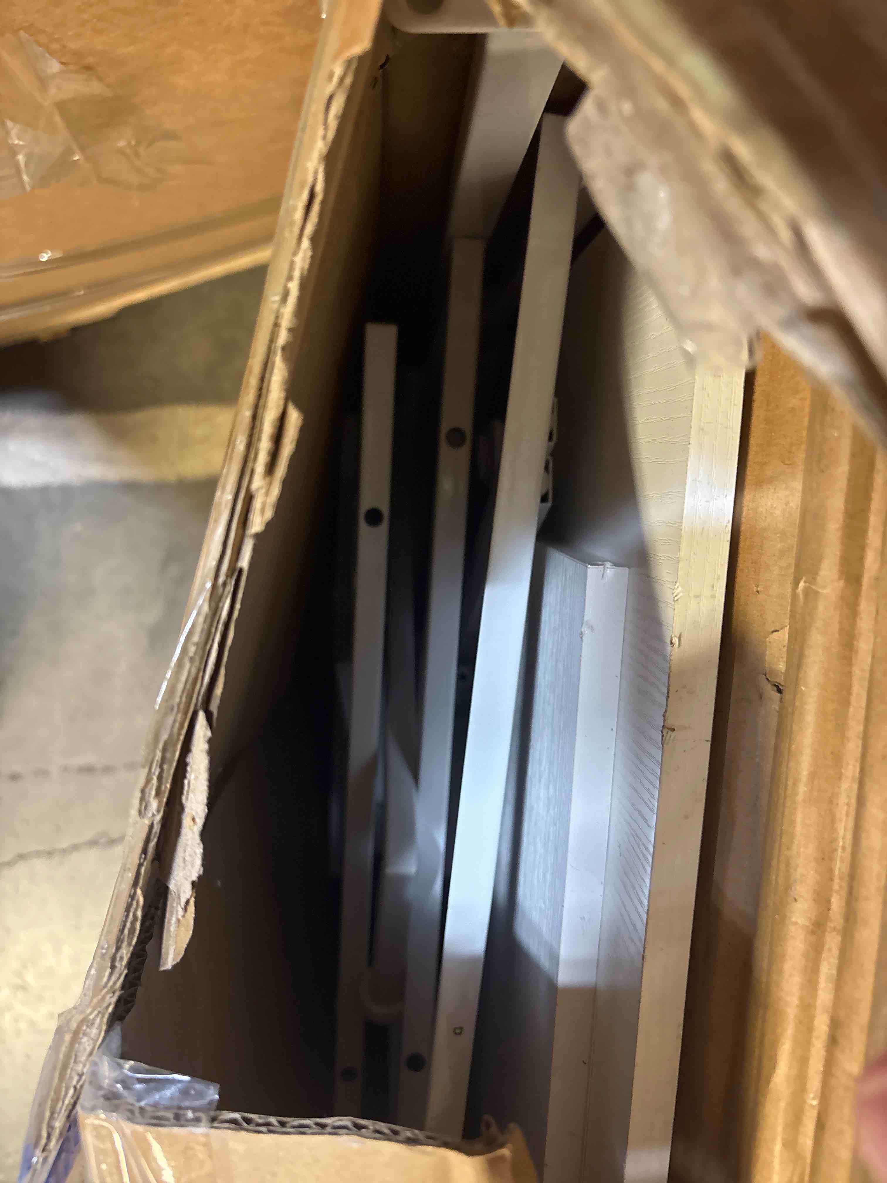 https://s3.amazonaws.com/lotting-images-prod/phillipi/GRA2156299_1756998139760.jpeg