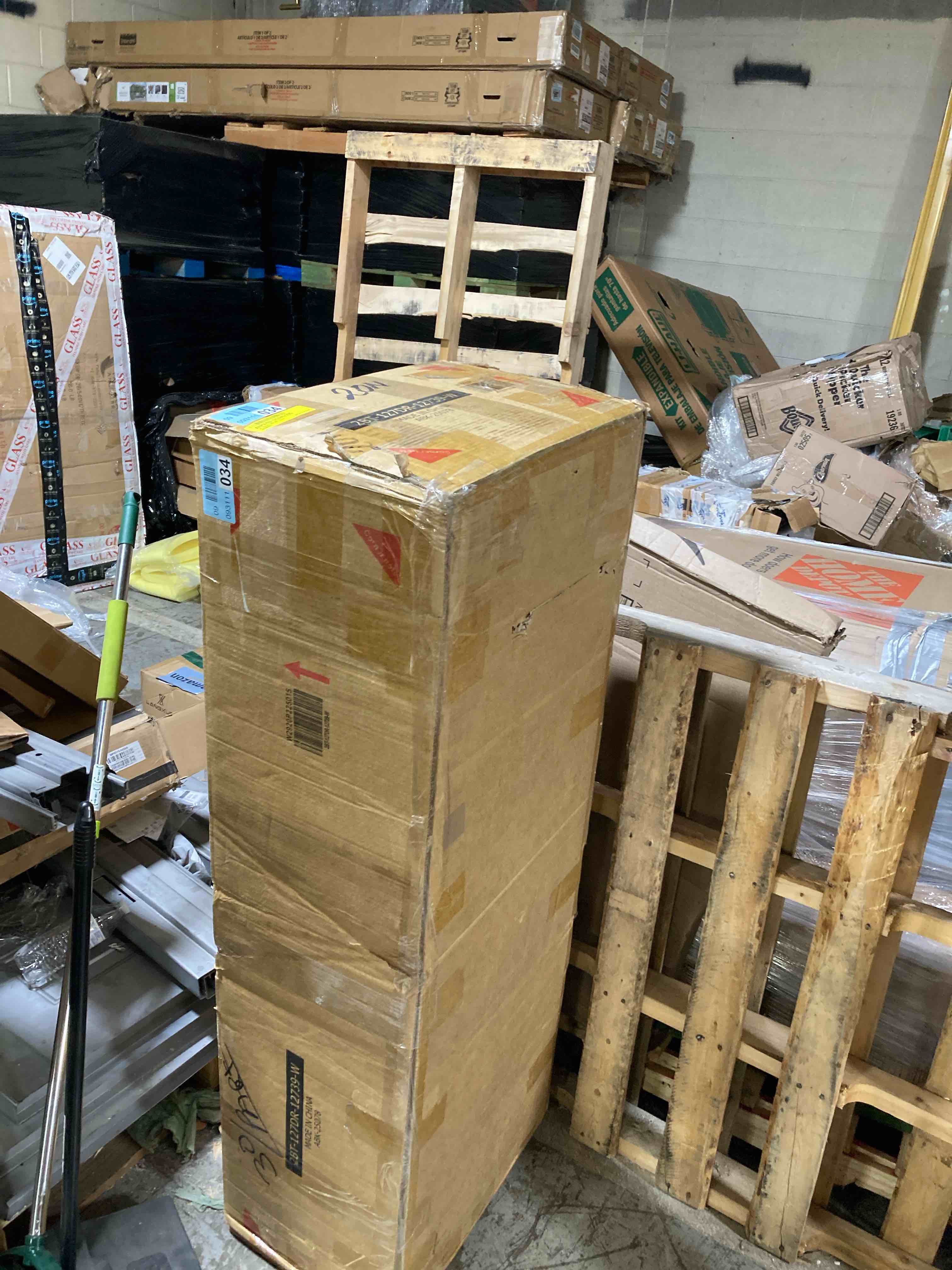 https://s3.amazonaws.com/lotting-images-prod/phillipi/GRA2156393_1757516001274.jpeg