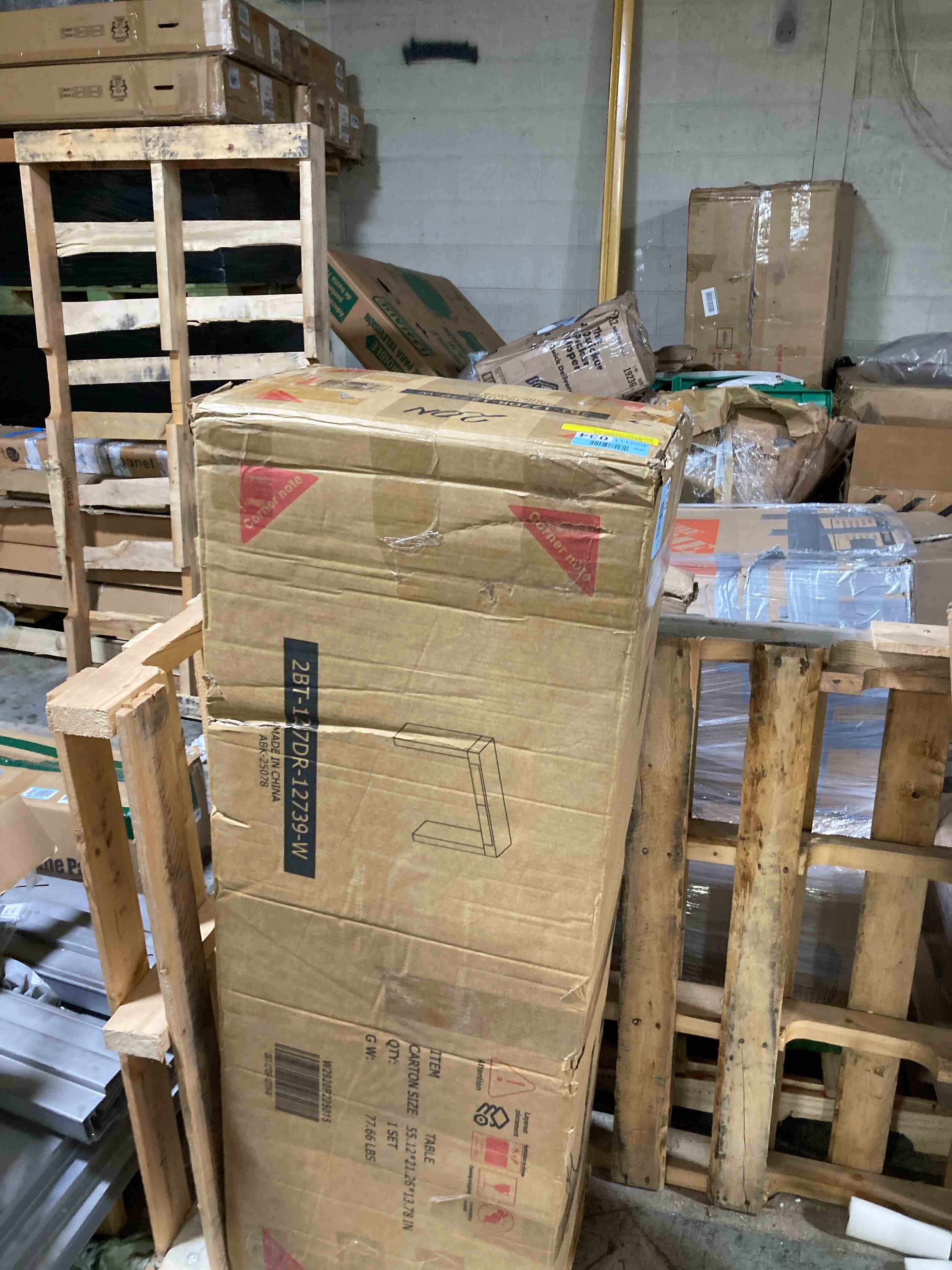 https://s3.amazonaws.com/lotting-images-prod/phillipi/GRA2156393_1757516017673.jpeg