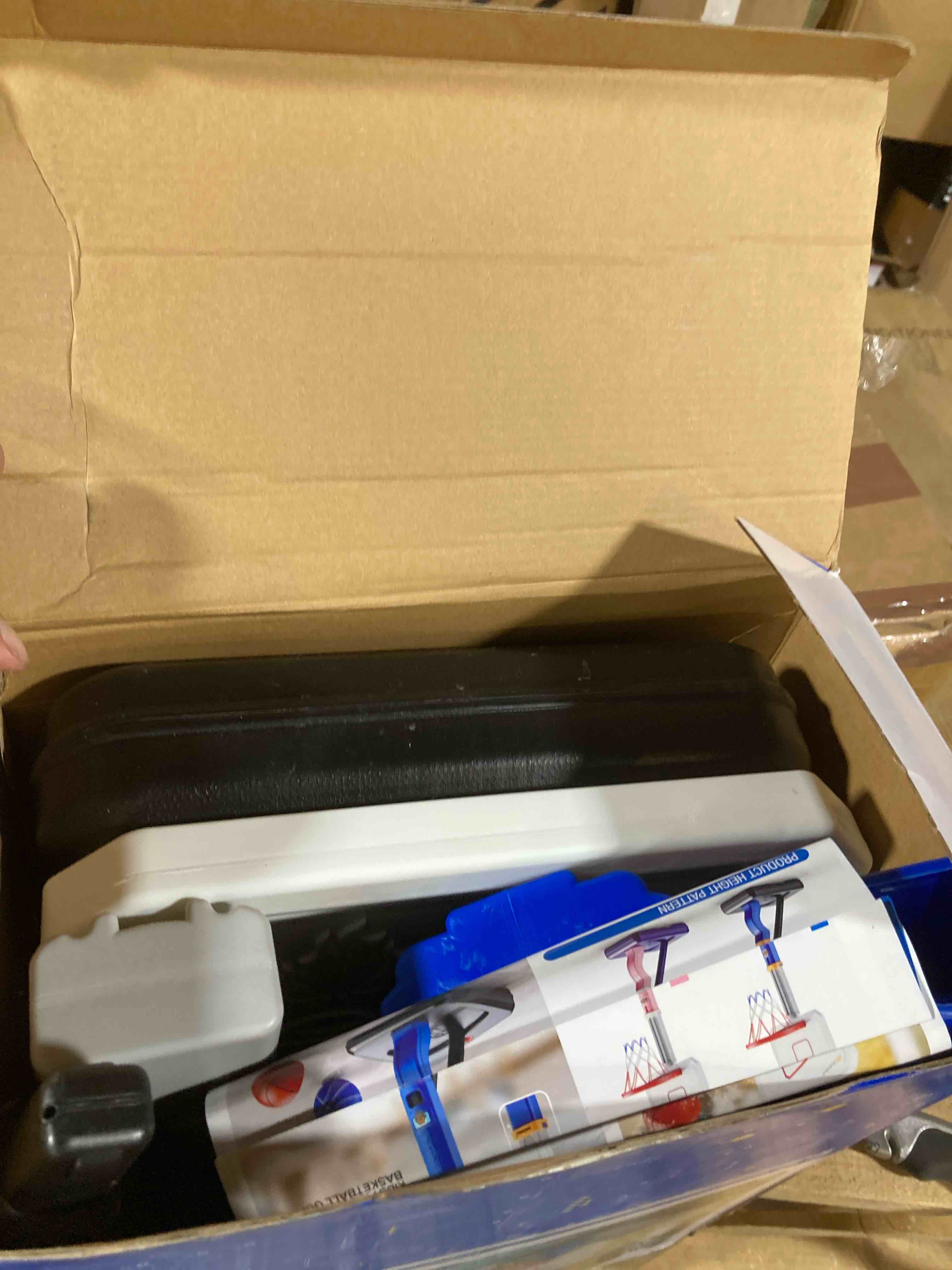 https://s3.amazonaws.com/lotting-images-prod/phillipi/GRA2156404_1757518052274.jpeg