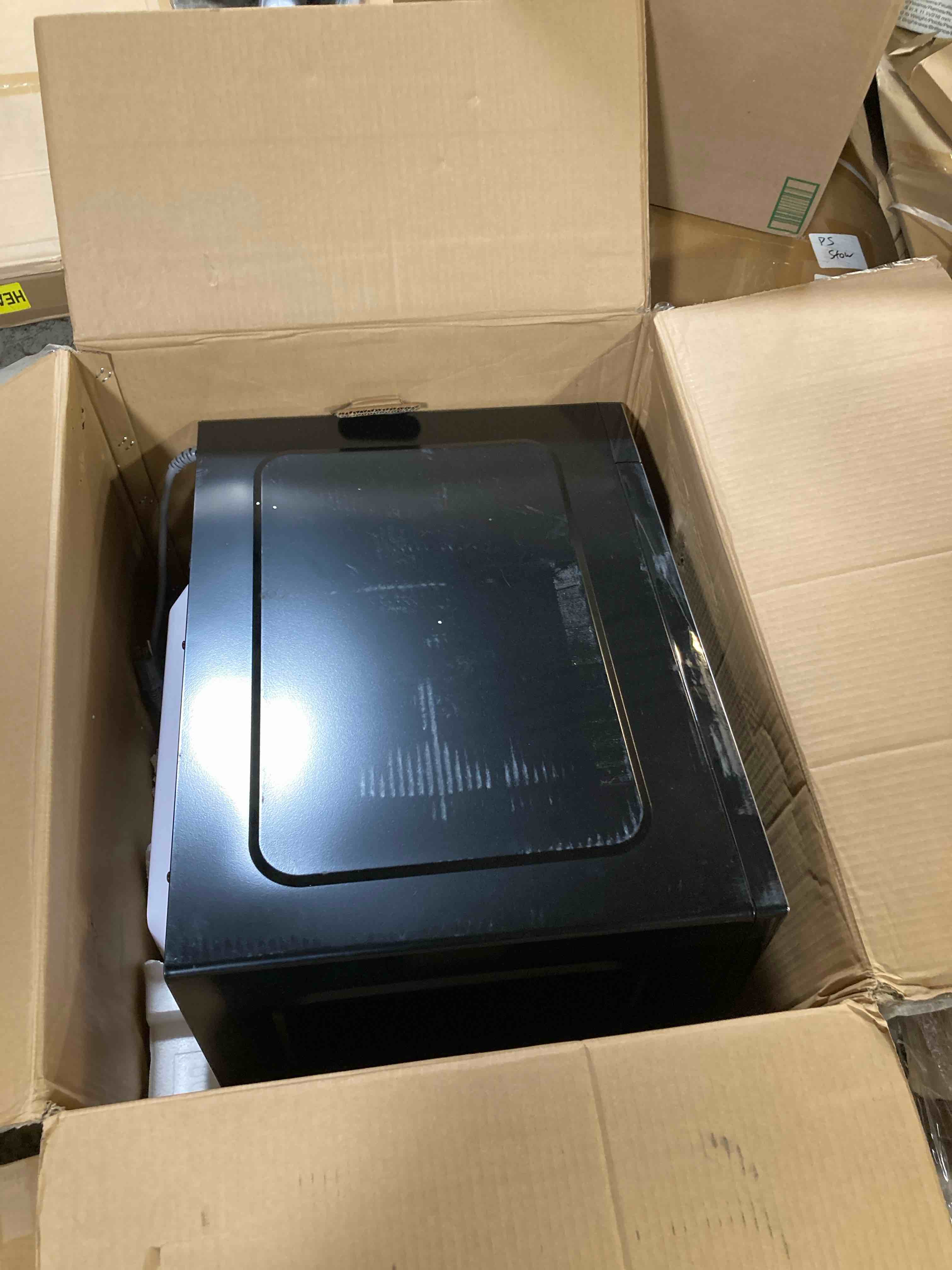https://s3.amazonaws.com/lotting-images-prod/phillipi/GRA2156424_1757522817362.jpeg