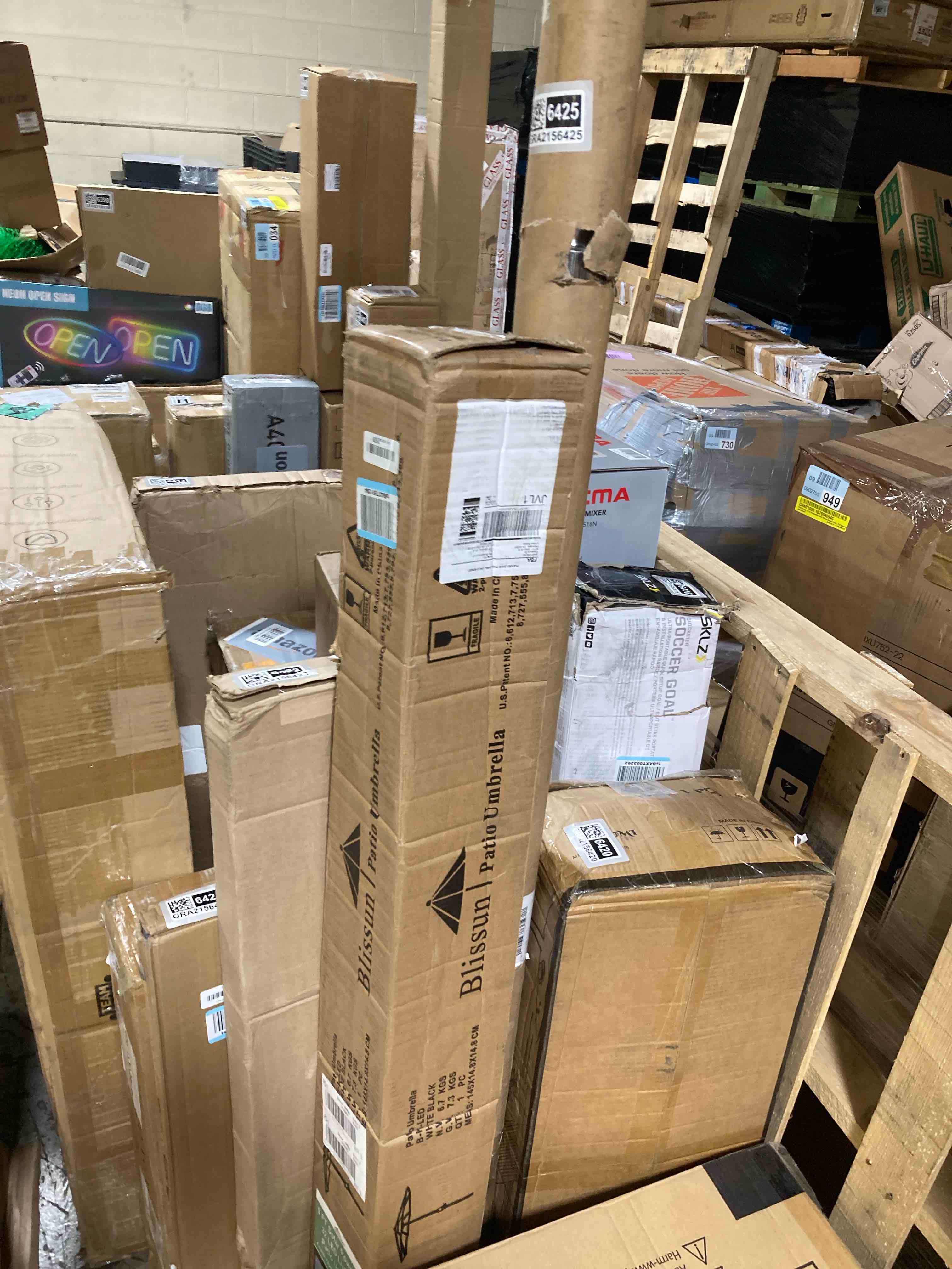 https://s3.amazonaws.com/lotting-images-prod/phillipi/GRA2156426_1757526200961.jpeg