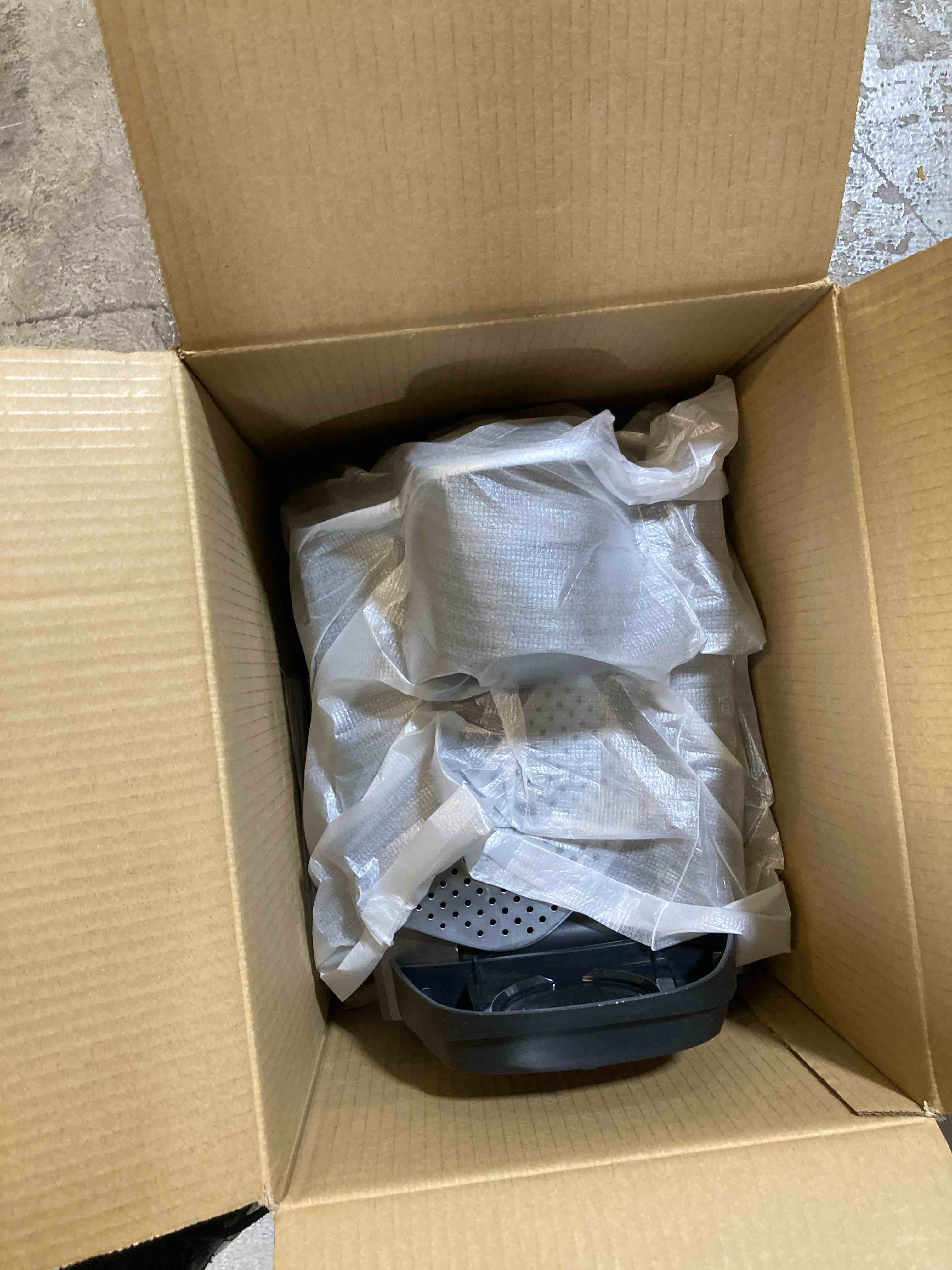 https://s3.amazonaws.com/lotting-images-prod/phillipi/GRA2156427_1757526370219.jpeg