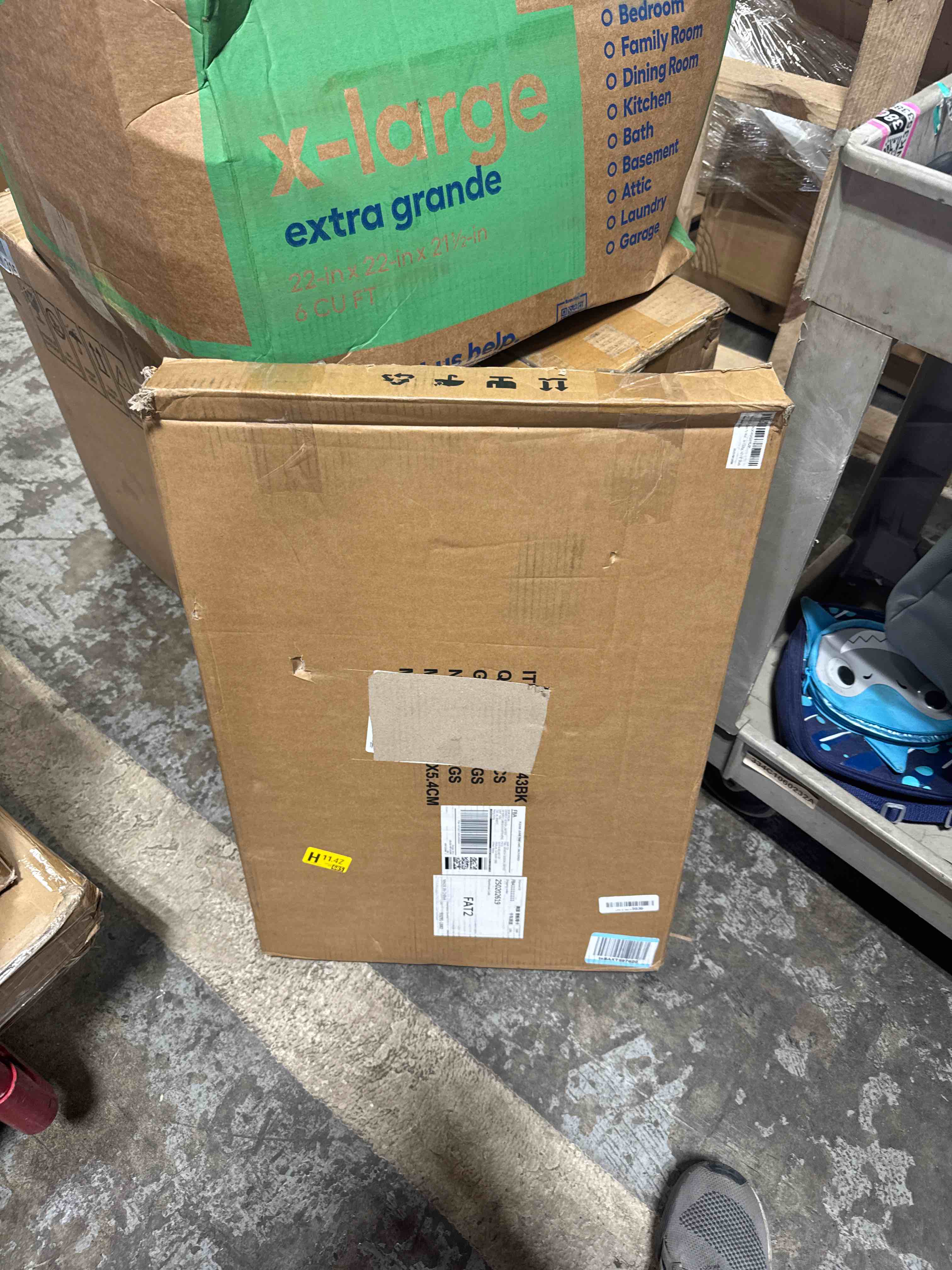 https://s3.amazonaws.com/lotting-images-prod/phillipi/GRA2156474_1757606967481.jpeg
