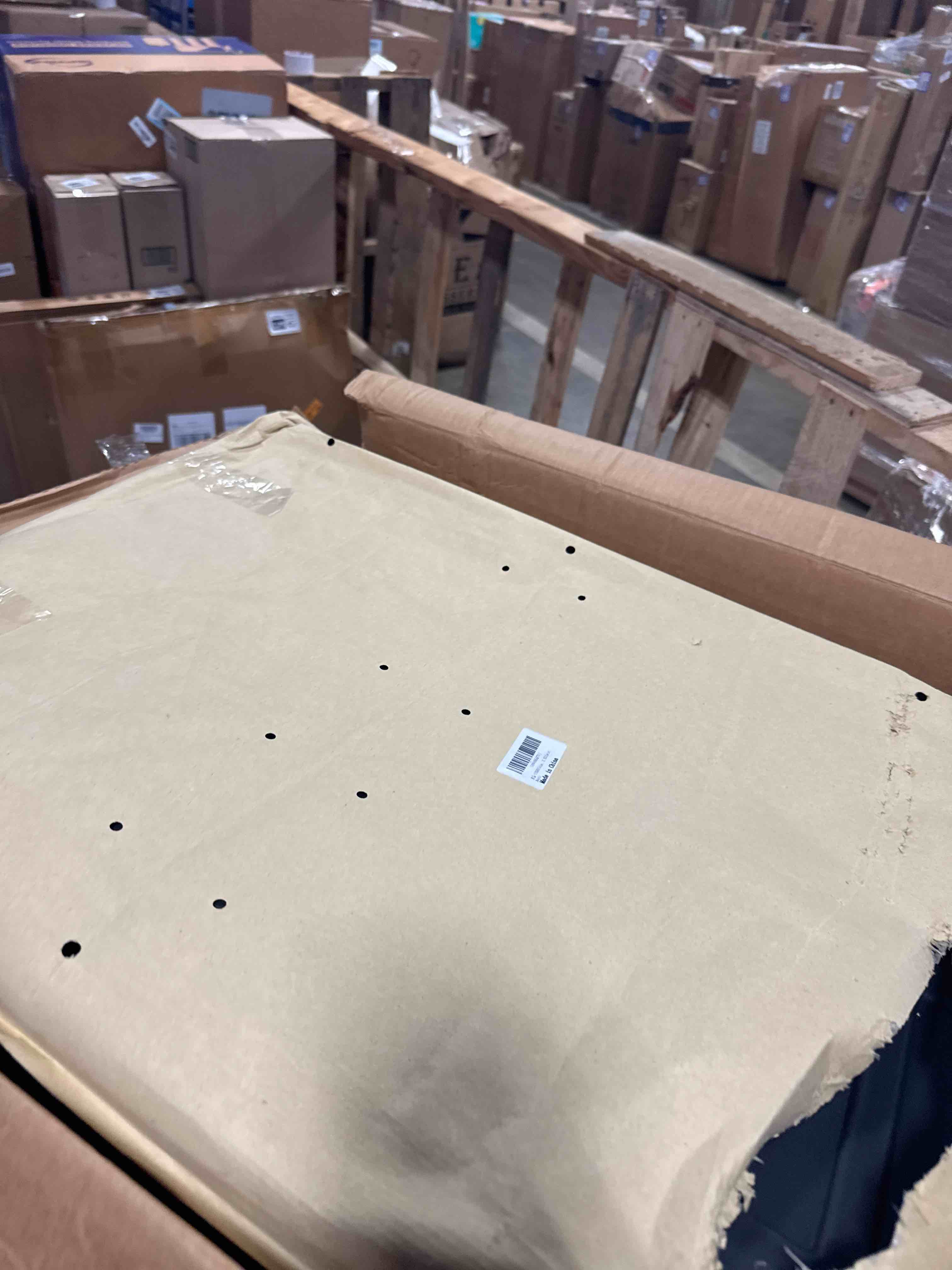 https://s3.amazonaws.com/lotting-images-prod/phillipi/GRA2156475_1757607054219.jpeg