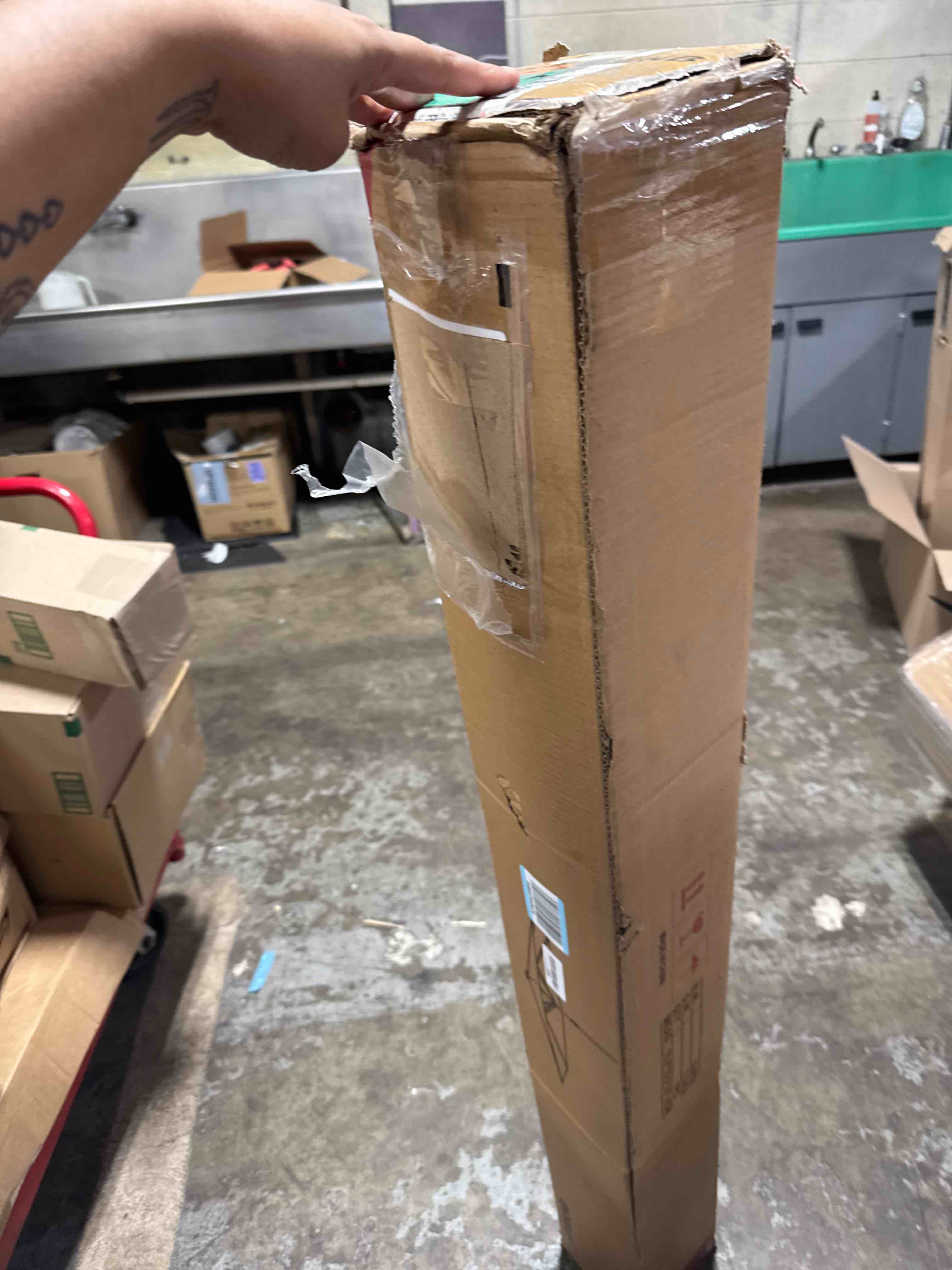 https://s3.amazonaws.com/lotting-images-prod/phillipi/GRA2156485_1757609723366.jpeg
