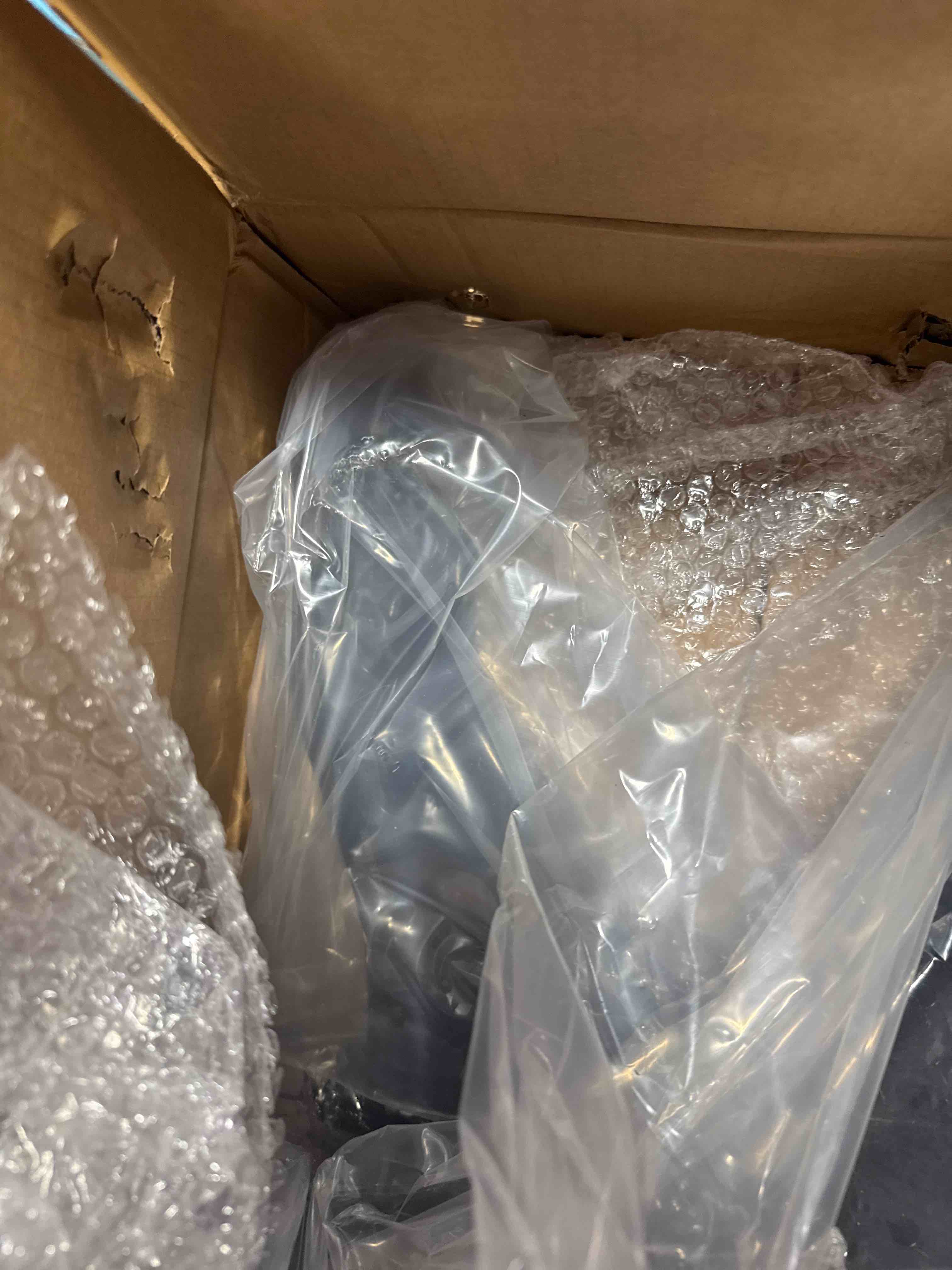 https://s3.amazonaws.com/lotting-images-prod/phillipi/GRA2156493_1757610405136.jpeg