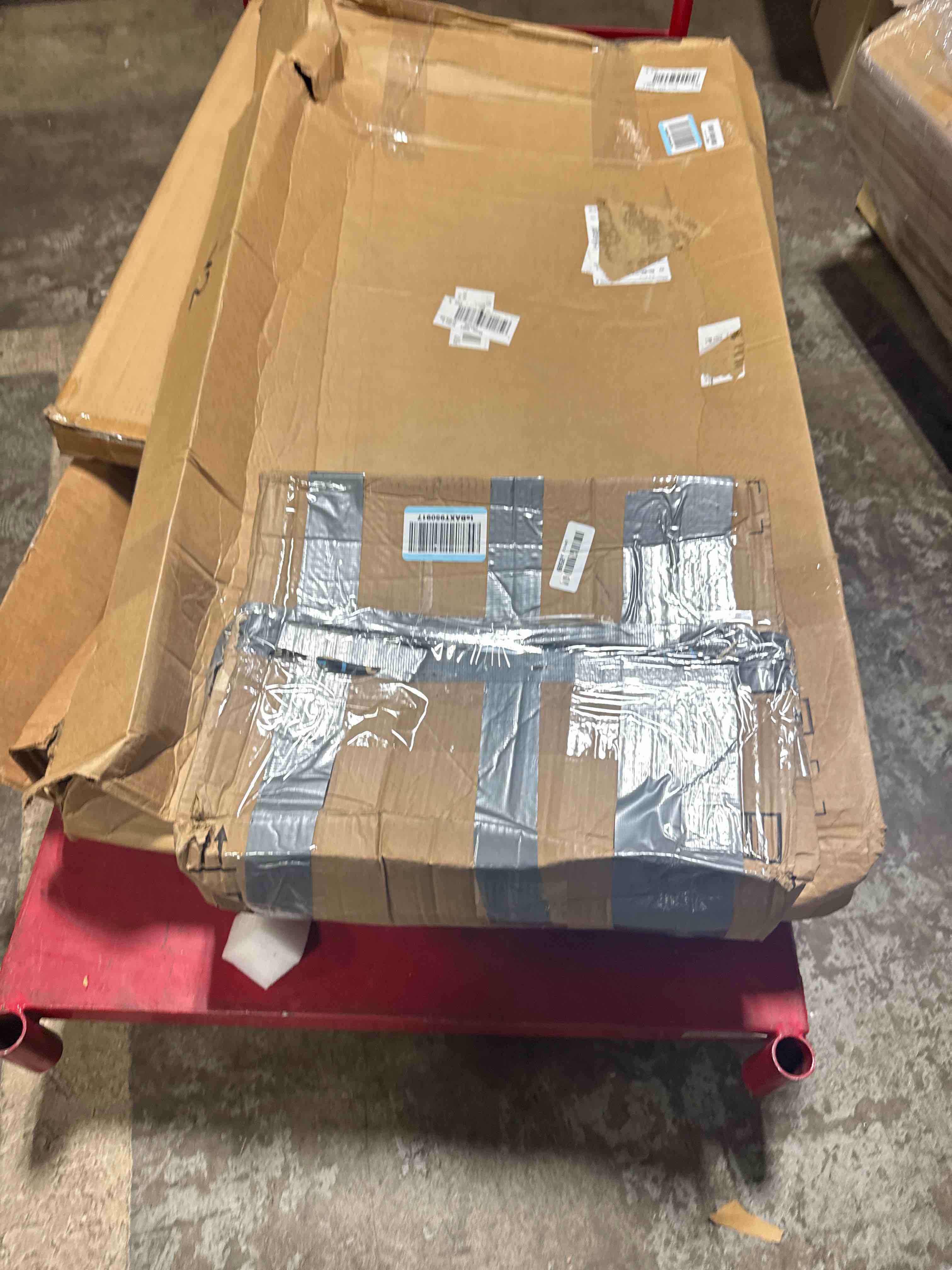 https://s3.amazonaws.com/lotting-images-prod/phillipi/GRA2156497_1757611146846.jpeg