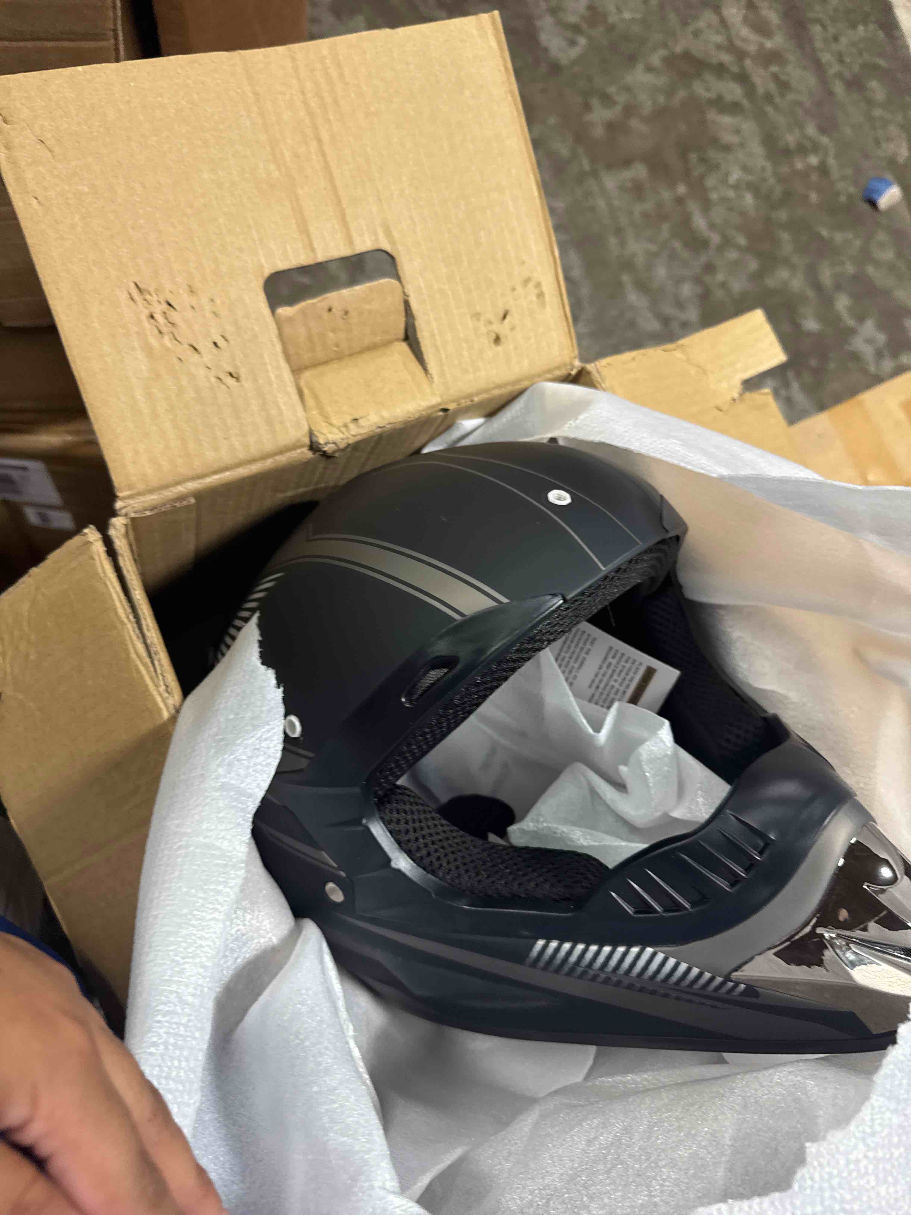 https://s3.amazonaws.com/lotting-images-prod/phillipi/GRA2156503_1757613052566.jpeg