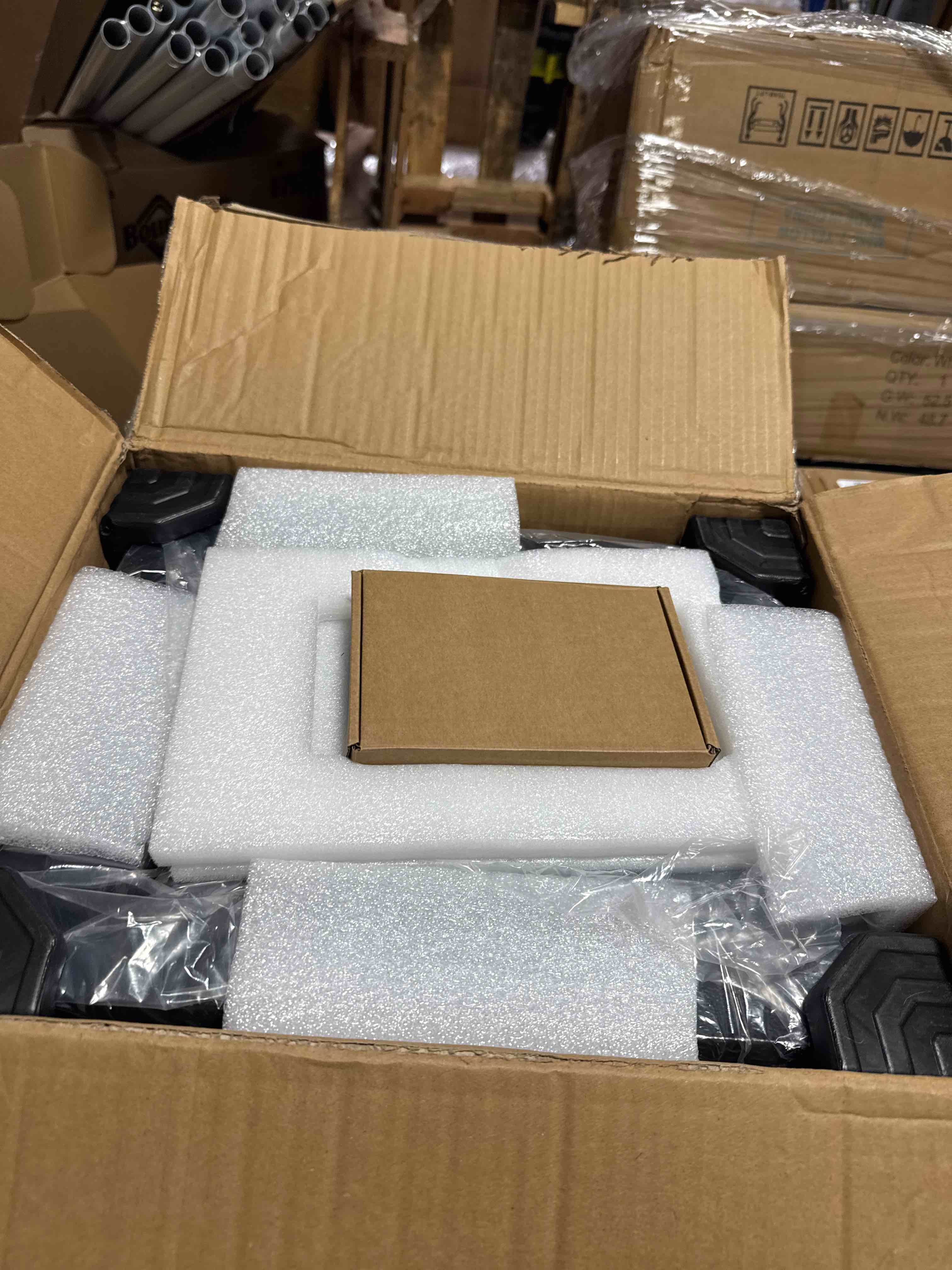 https://s3.amazonaws.com/lotting-images-prod/phillipi/GRA2156509_1757613683899.jpeg