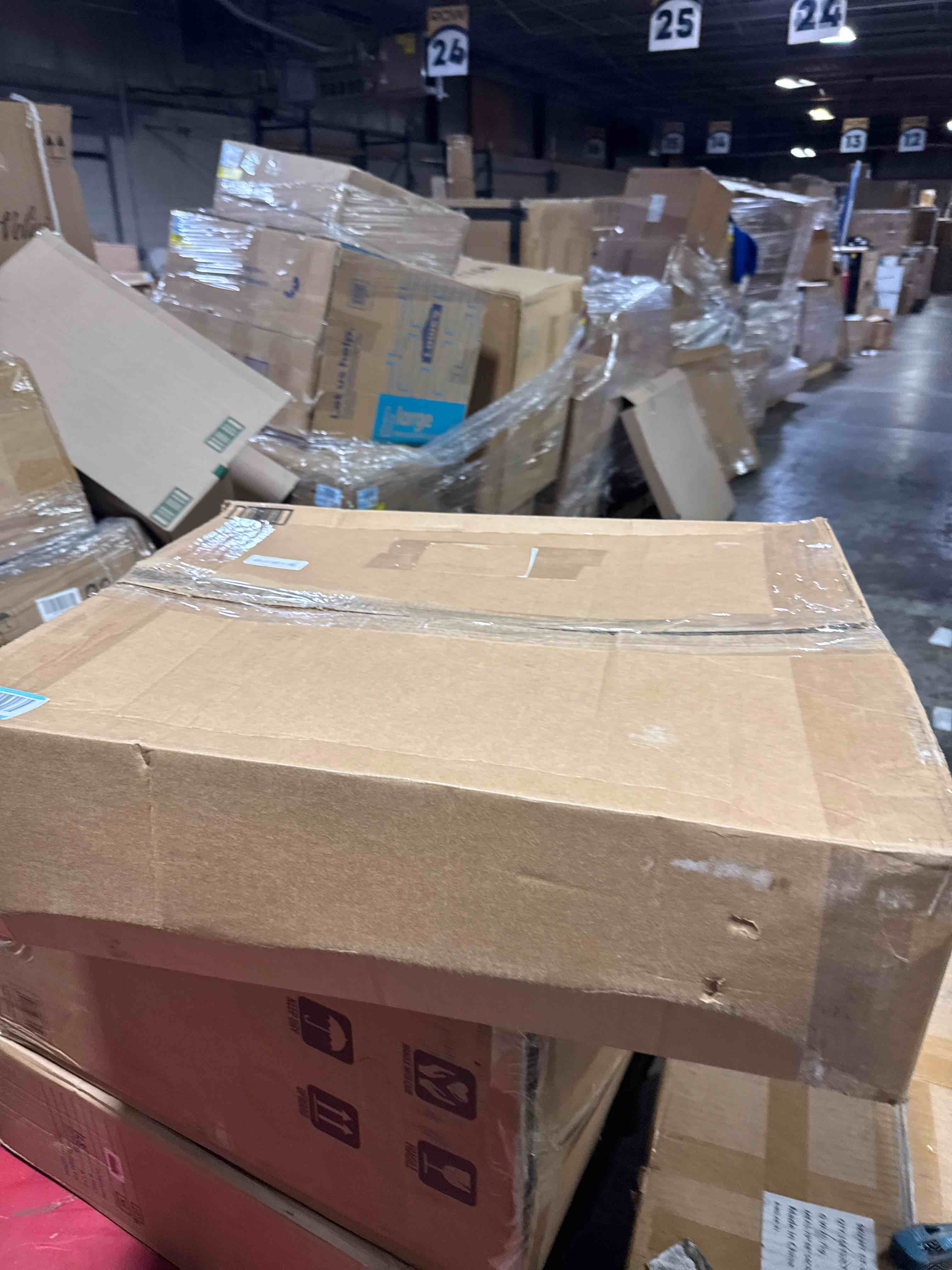 https://s3.amazonaws.com/lotting-images-prod/phillipi/GRA2156511_1757613921268.jpeg
