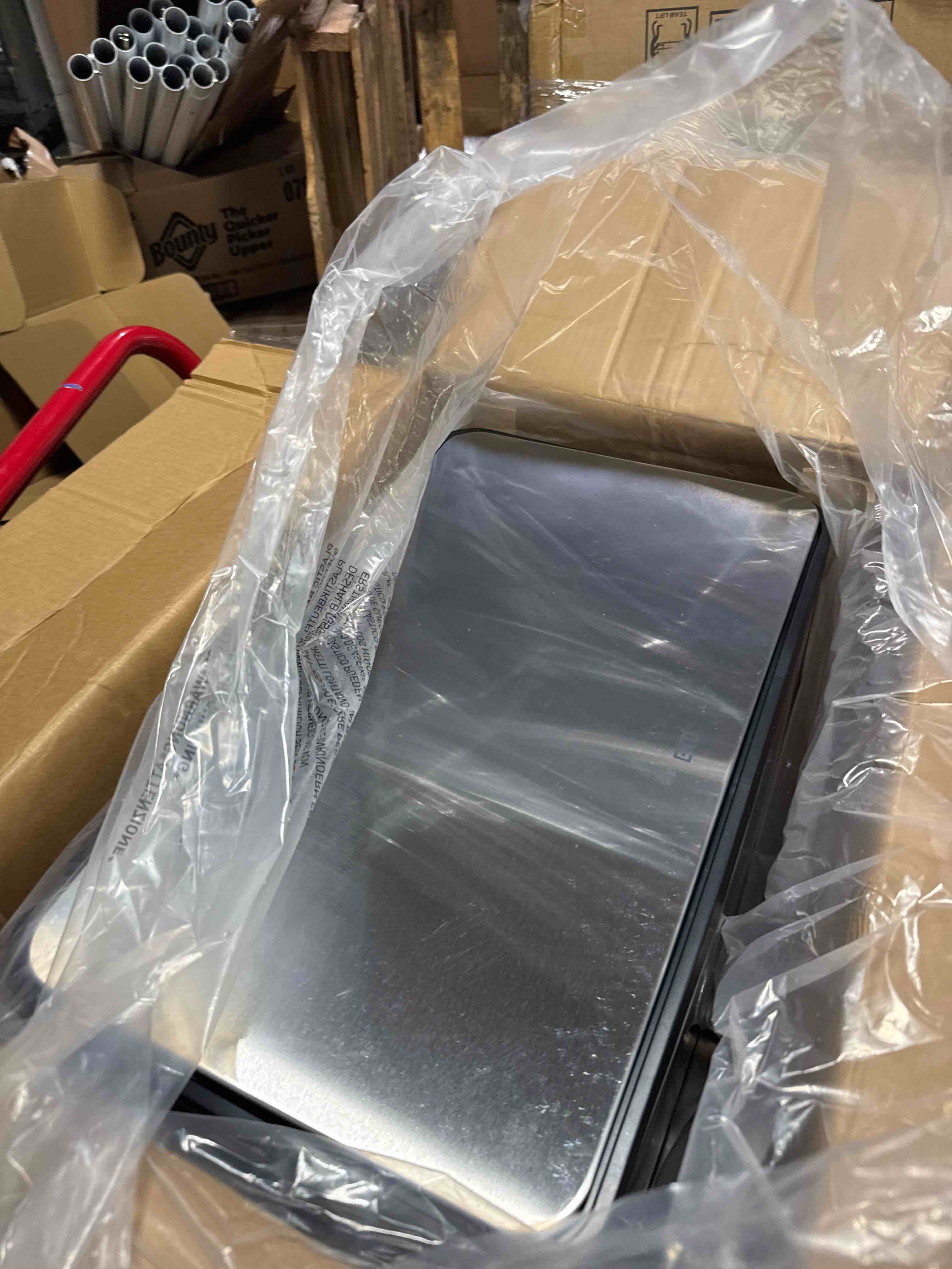 https://s3.amazonaws.com/lotting-images-prod/phillipi/GRA2156512_1757614049132.jpeg