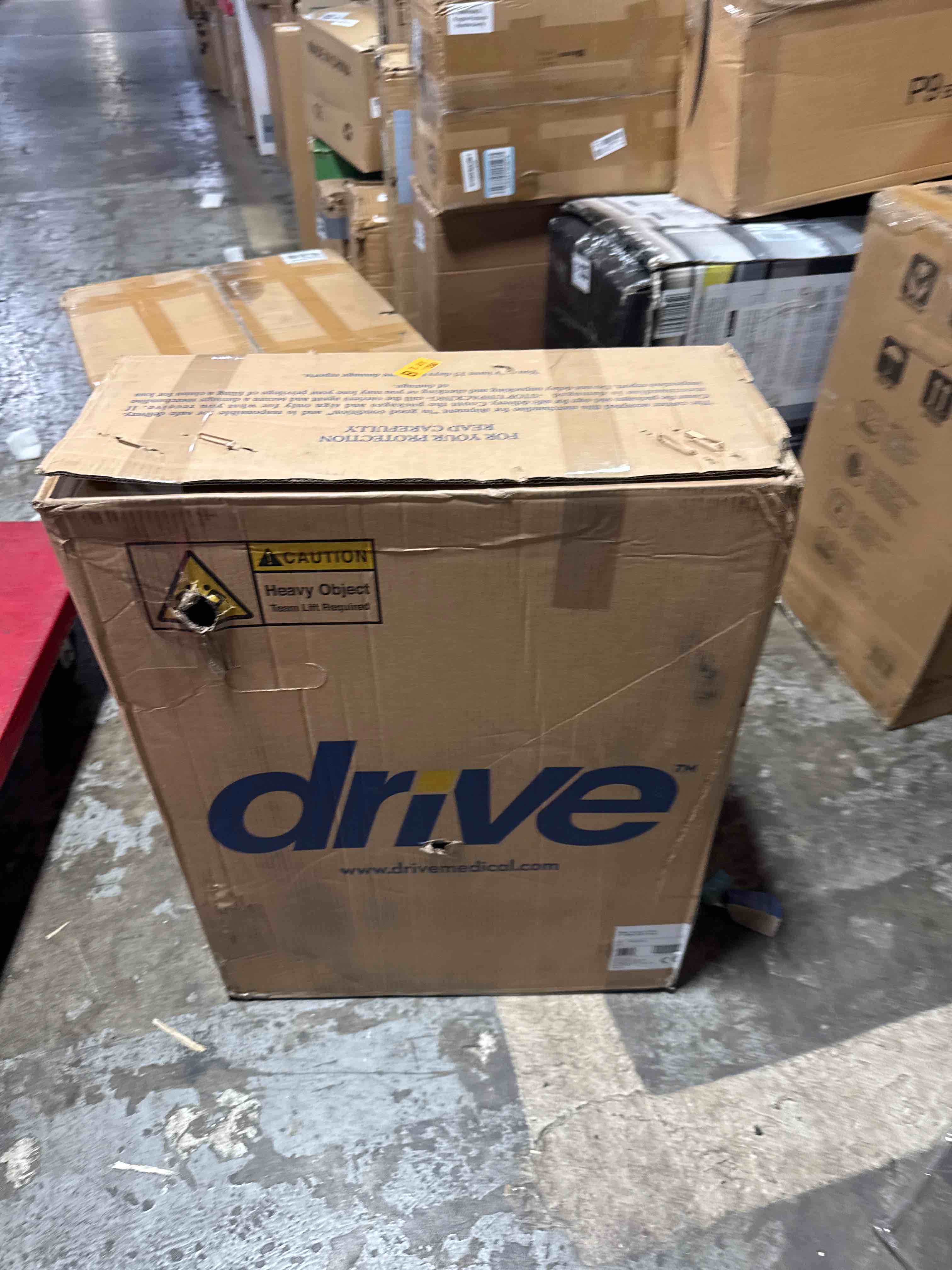 https://s3.amazonaws.com/lotting-images-prod/phillipi/GRA2156513_1757614167412.jpeg