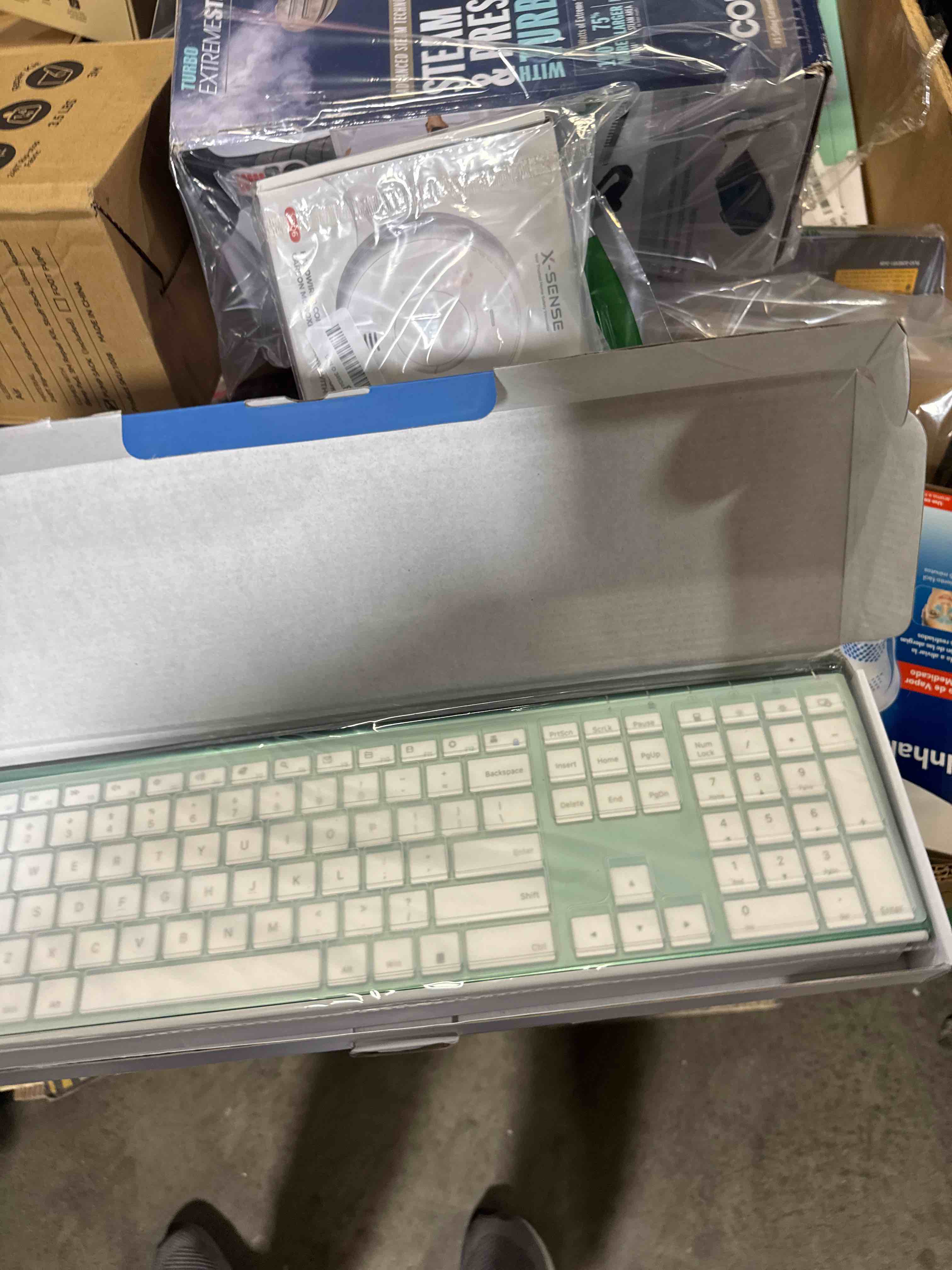 https://s3.amazonaws.com/lotting-images-prod/phillipi/GRA2156527_1757617956594.jpeg