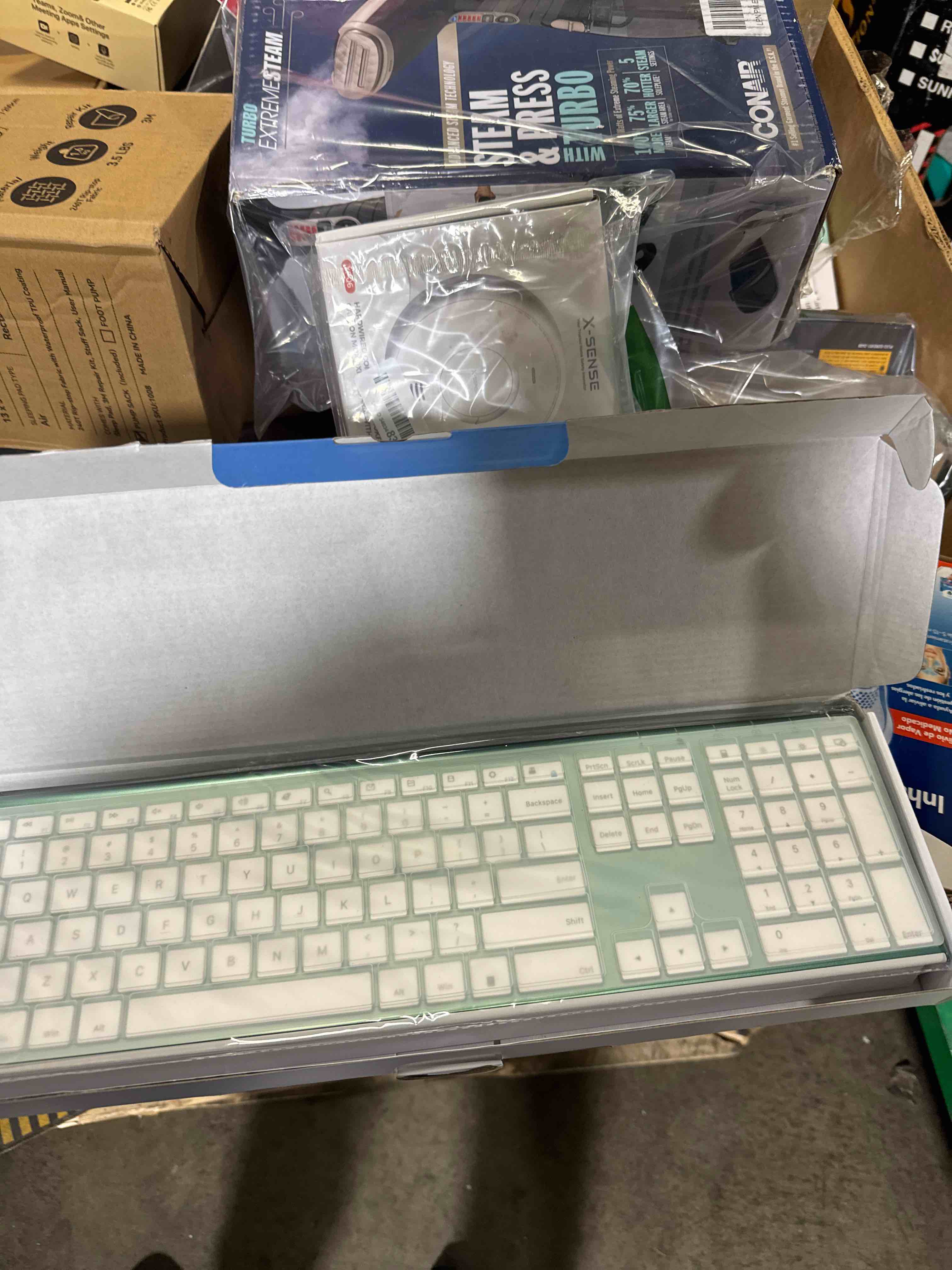 https://s3.amazonaws.com/lotting-images-prod/phillipi/GRA2156527_1757617957378.jpeg