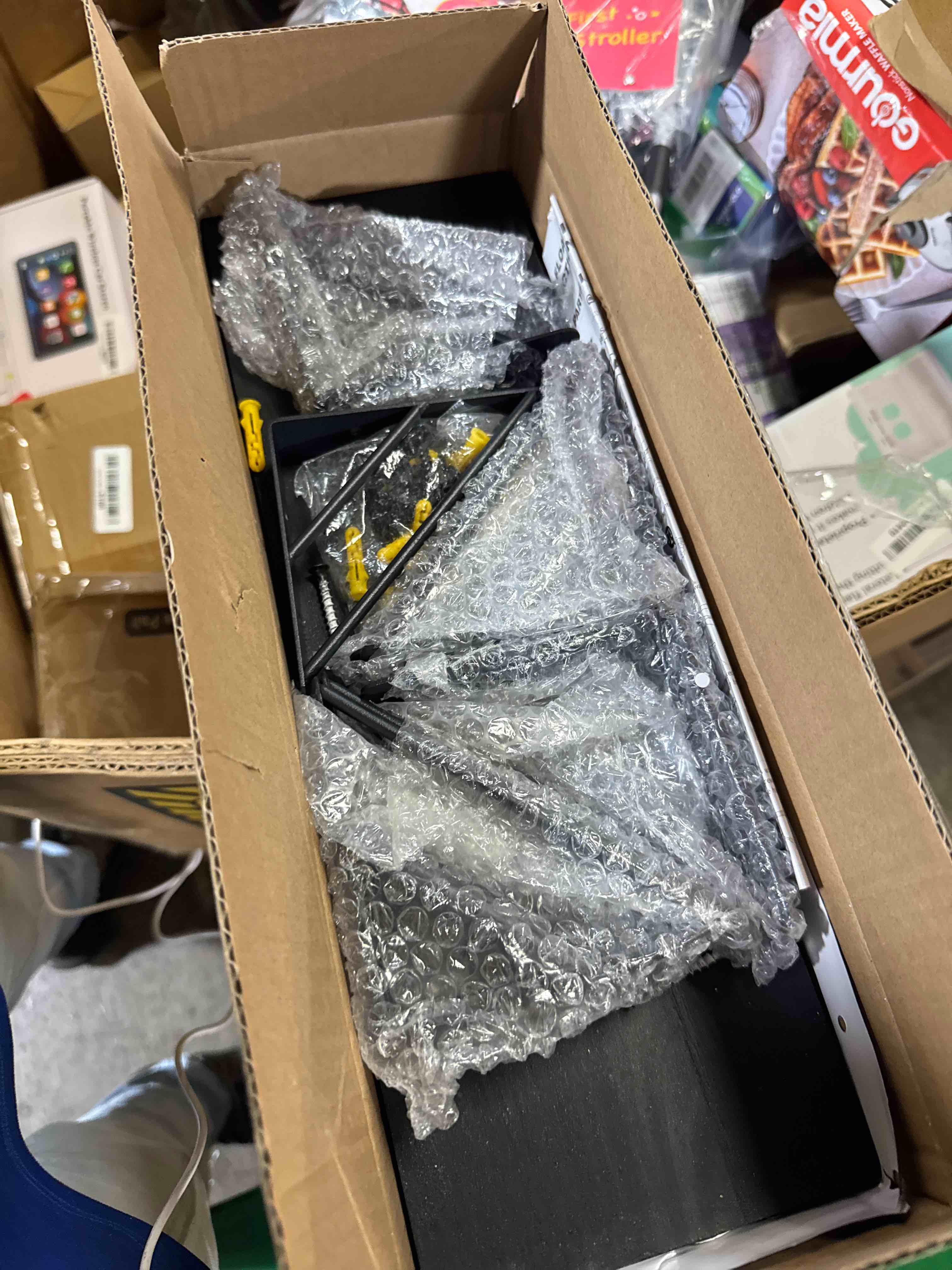 https://s3.amazonaws.com/lotting-images-prod/phillipi/GRA2156537_1757621077478.jpeg