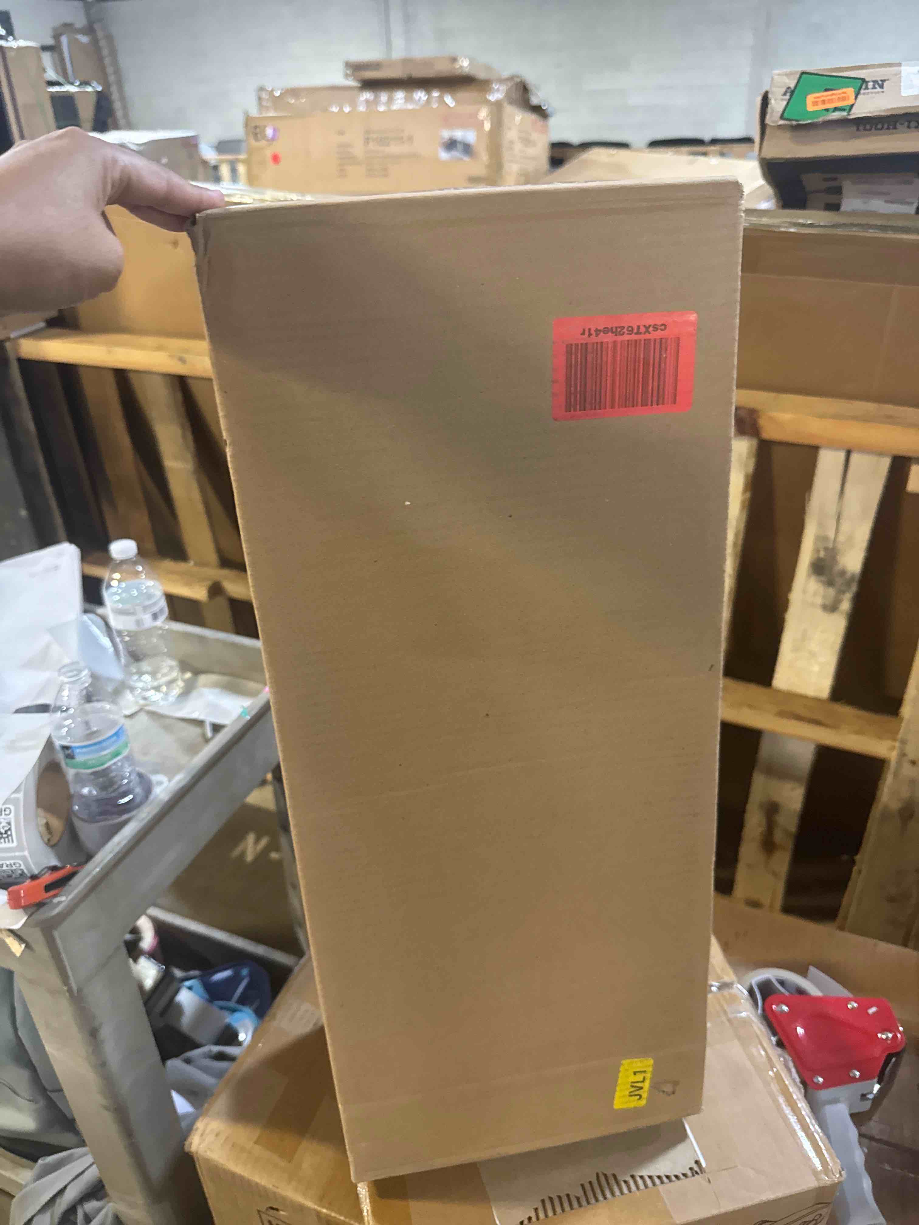 https://s3.amazonaws.com/lotting-images-prod/phillipi/GRA2156604_1757964013629.jpeg